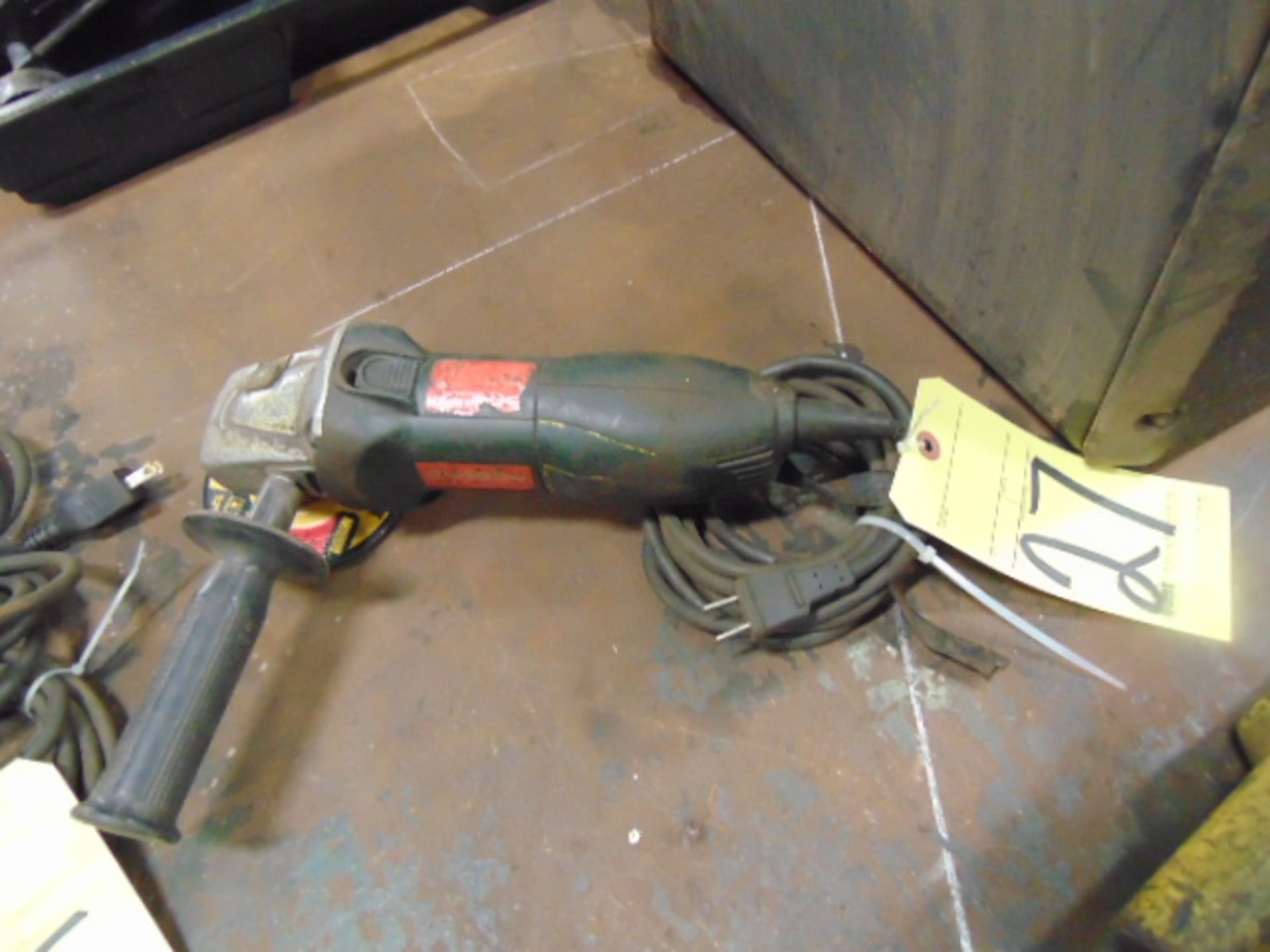 RIGHT ANGLE GRINDER, METABO 4-1/2"