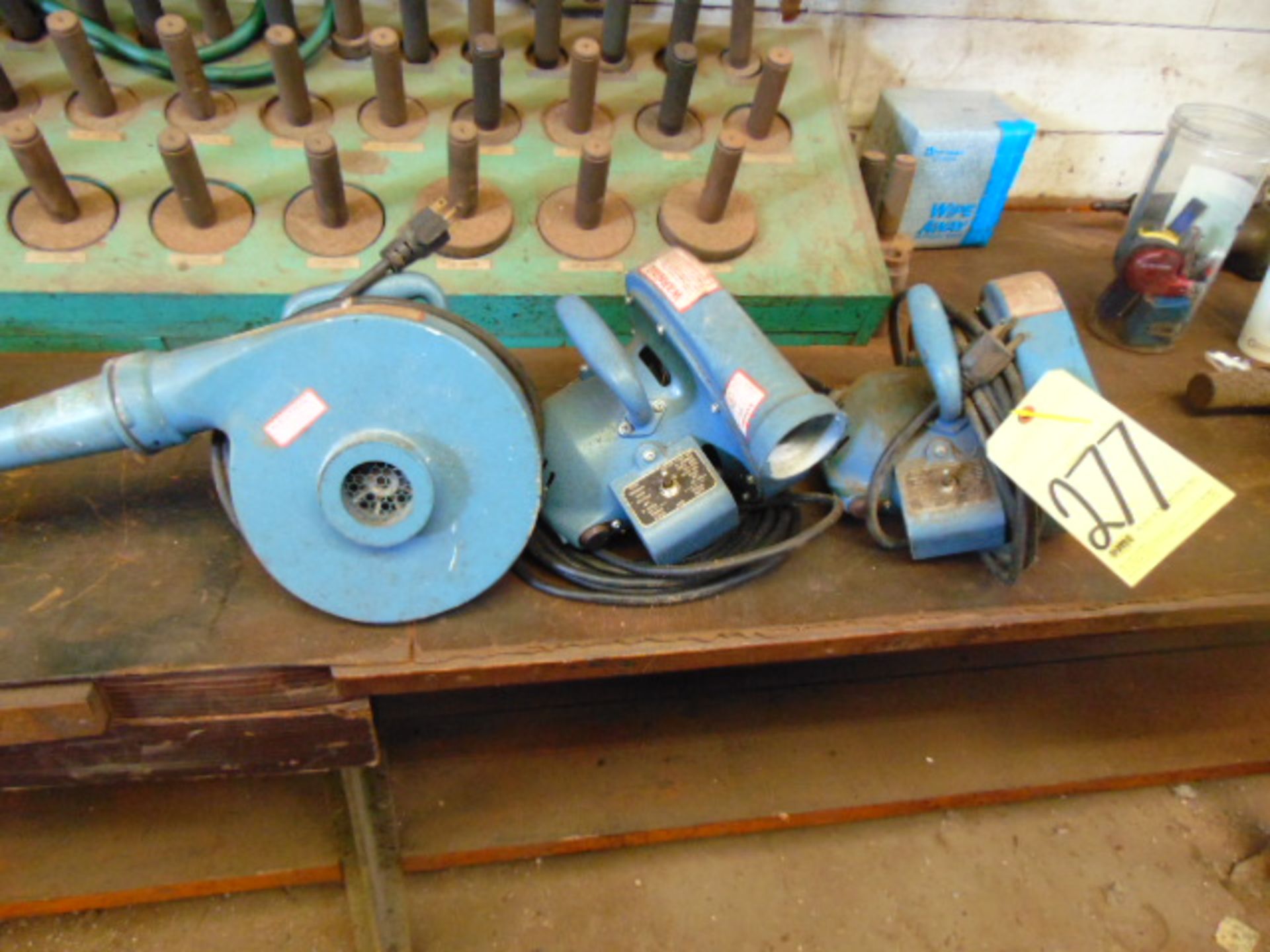 LOT OF ELECTRIC BLOWERS (3)