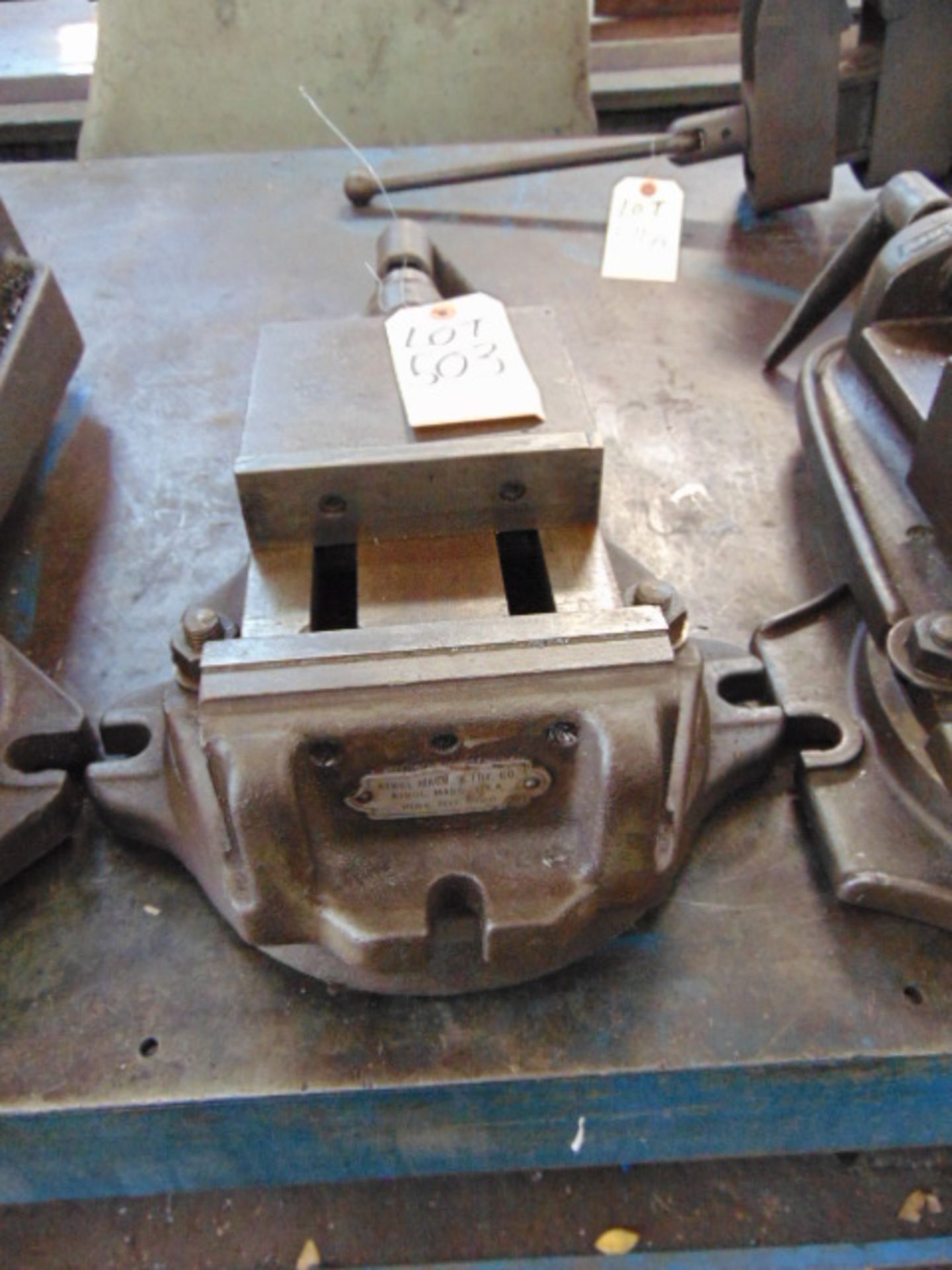 MACHINE VISE, 6"