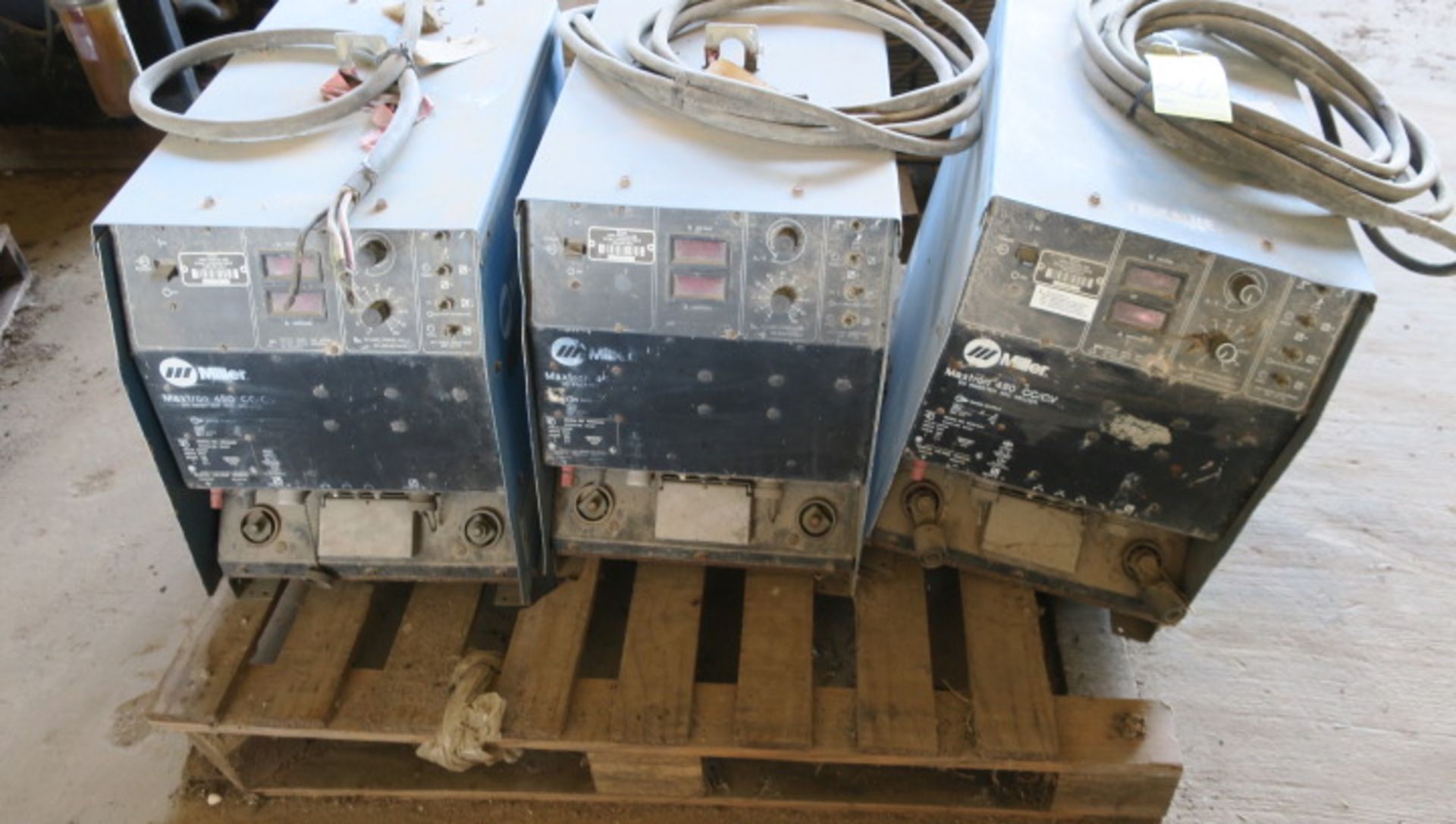 LOT OF INVERTER ARC WELDERS (4): Miller Mdl. Maxtron 450 CC/CV - 450 amps @ 38 v., 100% duty