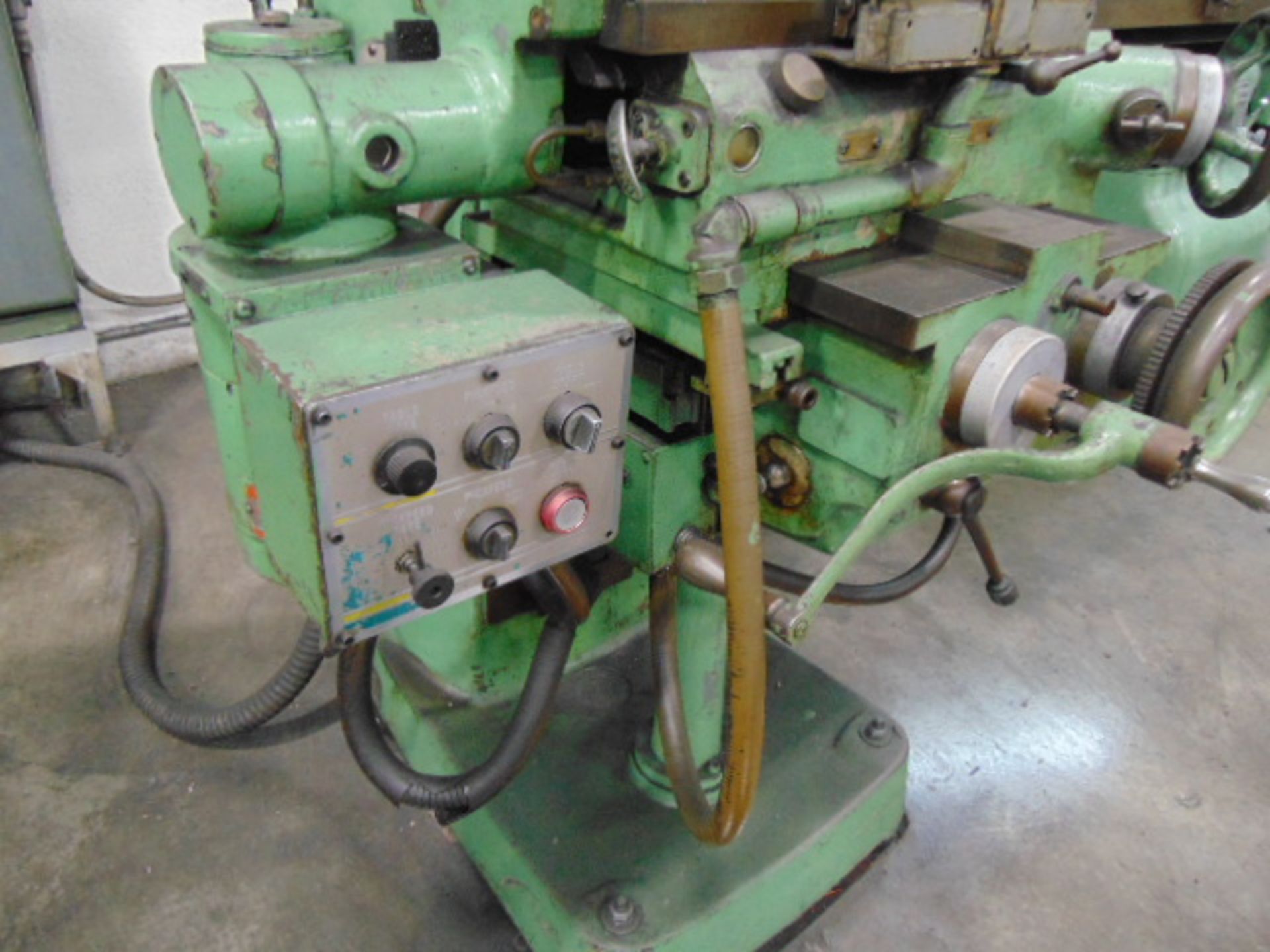 HYDRAULIC DUPLICATOR MILL, CINCINNATI CONTOUR MASTER, belt driven head, spds: 215-5650 RPM, 10” x - Image 7 of 12