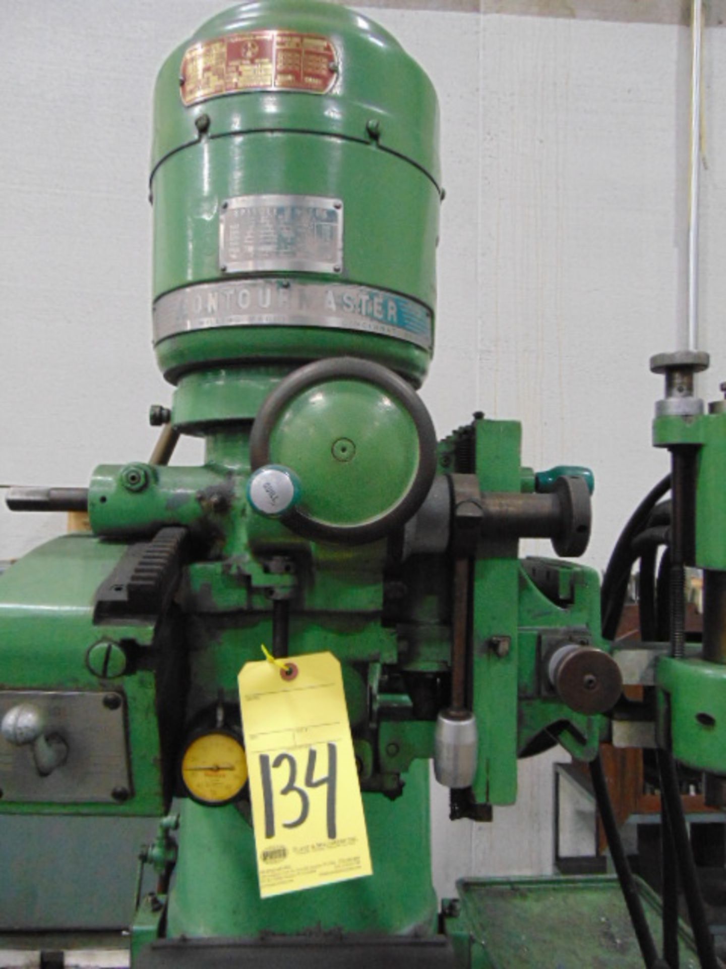 HYDRAULIC DUPLICATOR MILL, CINCINNATI CONTOUR MASTER, belt driven head, spds: 215-5650 RPM, 10” x - Image 2 of 12