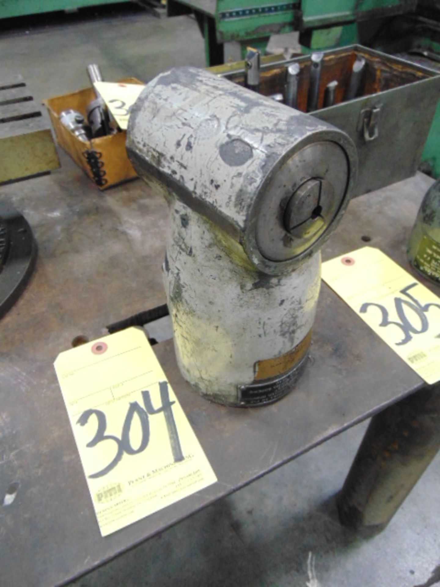 RIGHT ANGLE MILLING ATTACHMENT, R-8