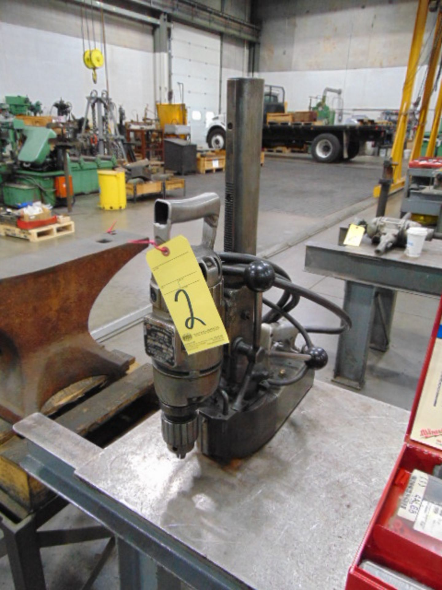 MAGNETIC BASE DRILL PRESS, B & D, 3/4", CAT No: 674