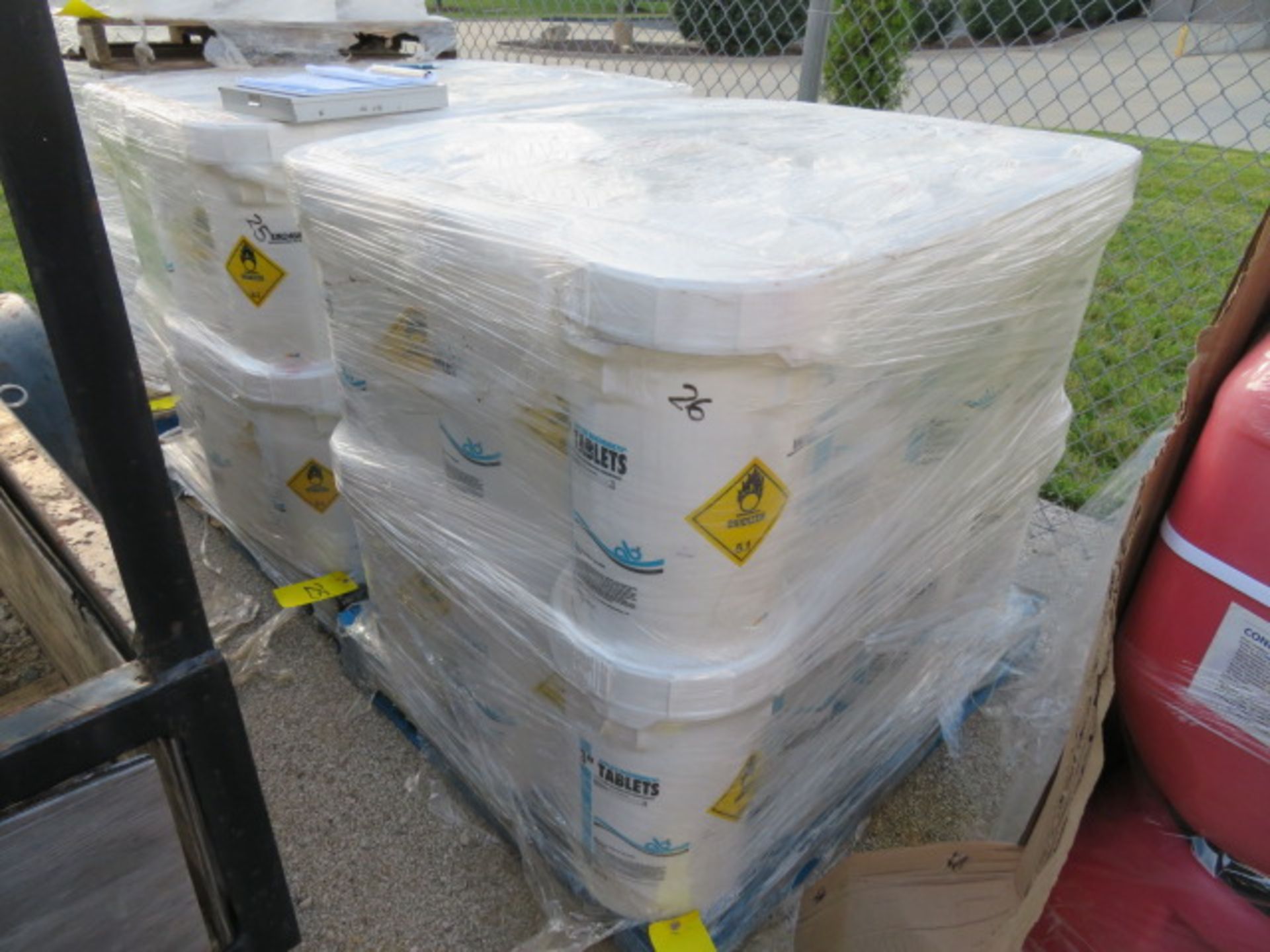 LOT OF STABILIZING CHLORINATING CONCENTRATE, 3" TABLETS (one pallet, (24) 50 lb. sealed buckets) - Image 2 of 2