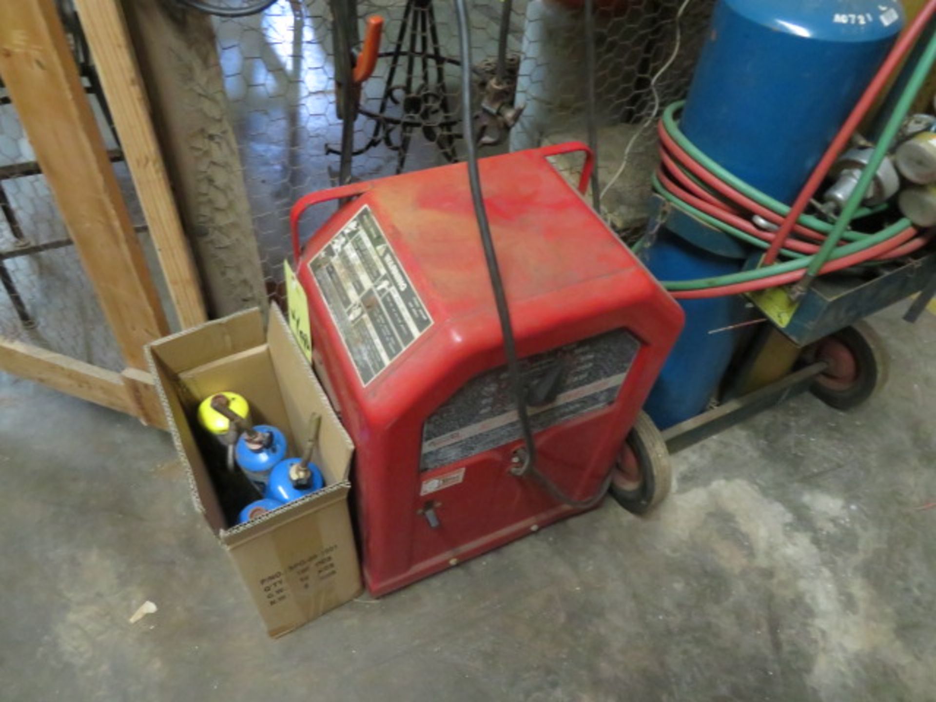 LOT CONSISTING OF: cutting torch (gas & air tanks included), w/cart & valves, arc welder, w/helmets, - Image 3 of 5