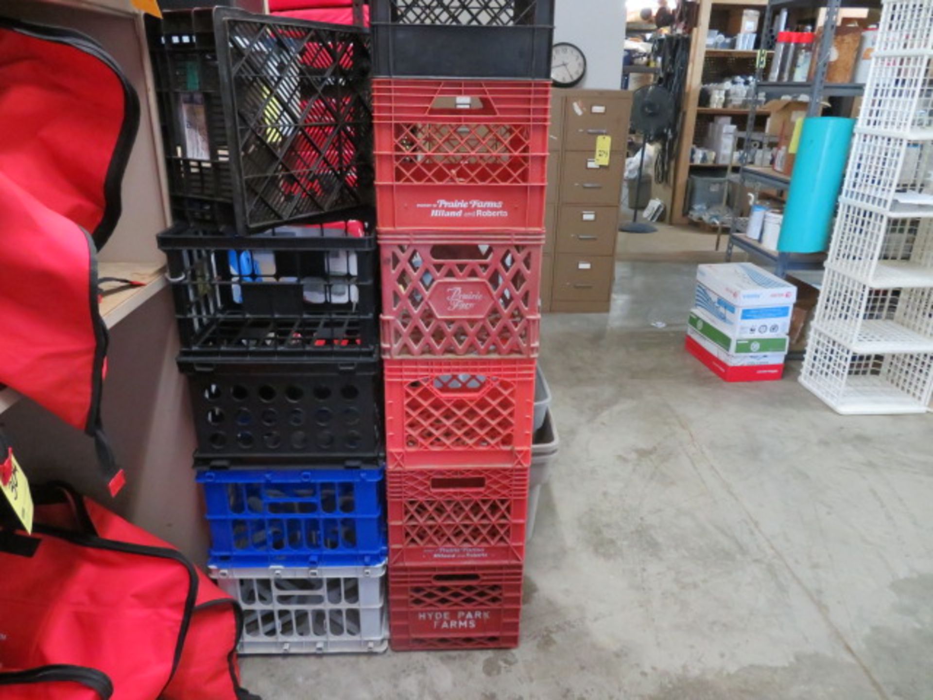 LOT OF STORAGE ITEMS: stacked crates, totes (with & without lids), baskets, assorted - Image 6 of 6