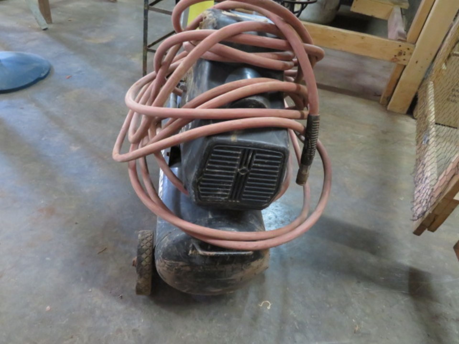 AIR COMPRESSOR - Image 2 of 5