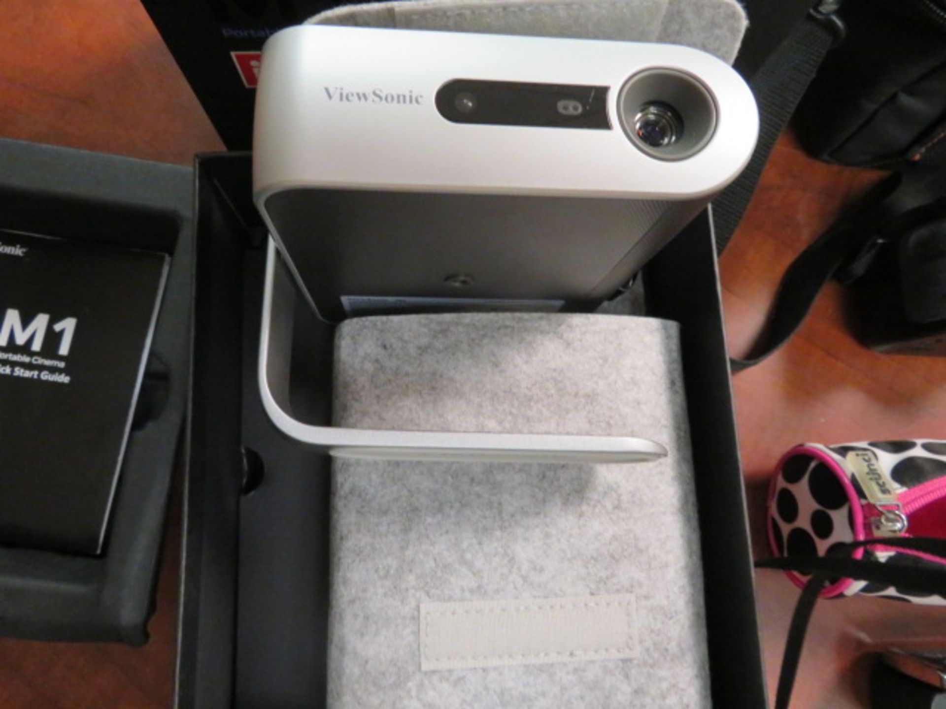 LOT CONSISTING OF: (2) projectors, camera pack - Image 3 of 9