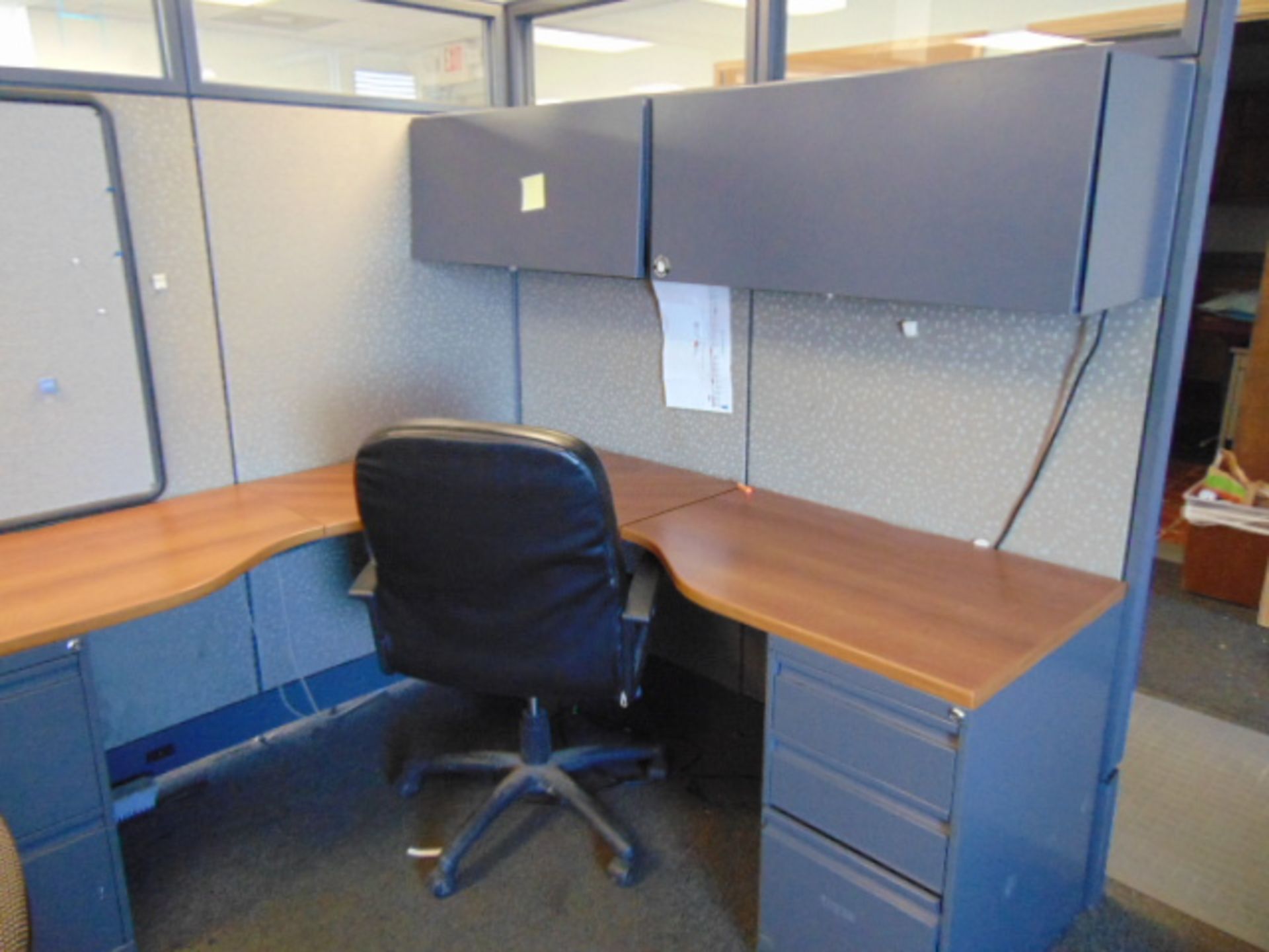 LOT OF OFFICE CUBICLES - Image 3 of 12