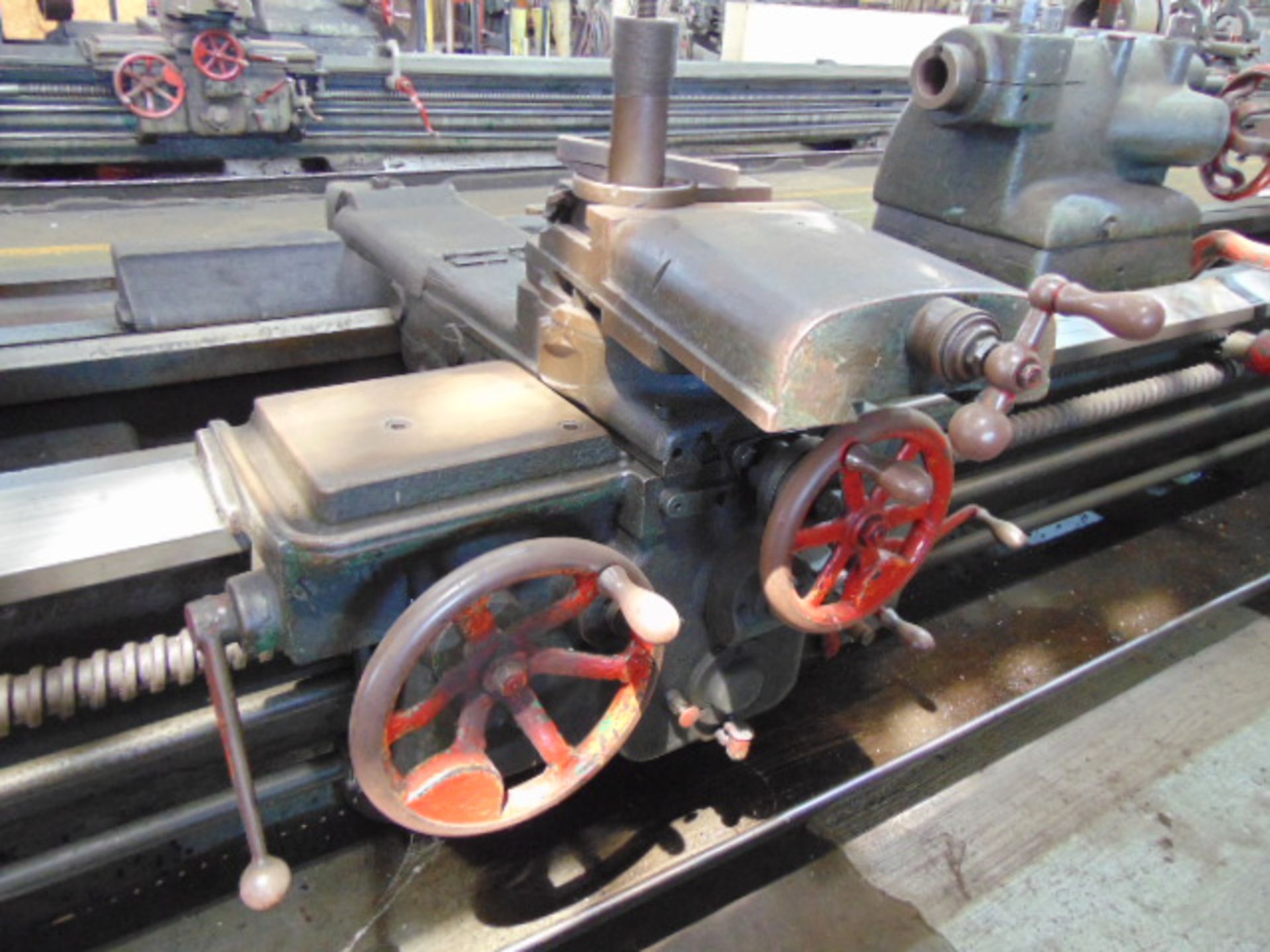 ENGINE LATHE, LEBLOND 30” X 120”, spds: 6.5-400 RPM, taper attach., H.D. steadyrest, 28” dia. 4- - Image 6 of 9