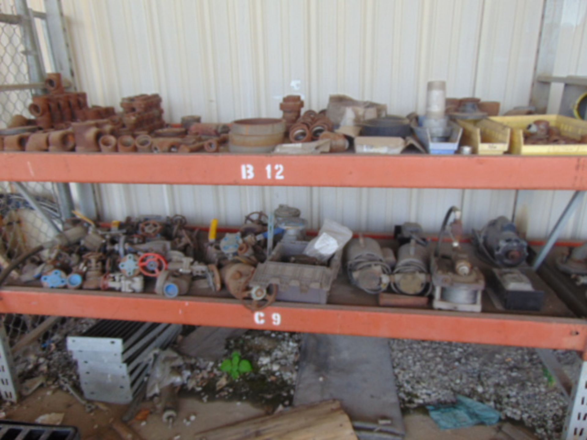 LOT CONSISTING OF: pipe fittings, w/(4) sections pallet rack & cabinet, assorted - Image 3 of 6