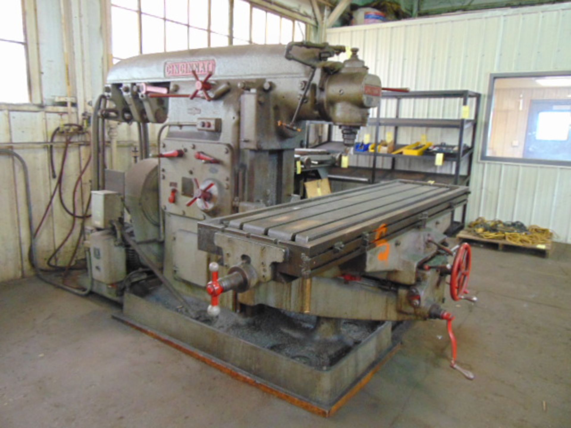 HORIZONTAL MILL, CINCINNATI MDL. 5HP, swivel vert. attach., 21” x 83” table, S/N N.A. - Image 2 of 7