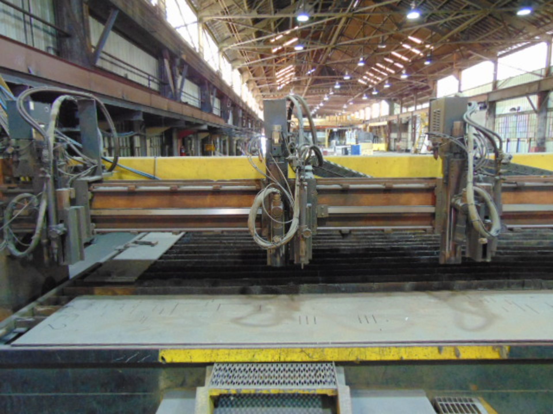 CNC PLASMA CUTTING MACHINE, ESAB STEALTH MDL. 5000-24, Hypertherm Voyager CNC control, 24’ max. - Image 4 of 13