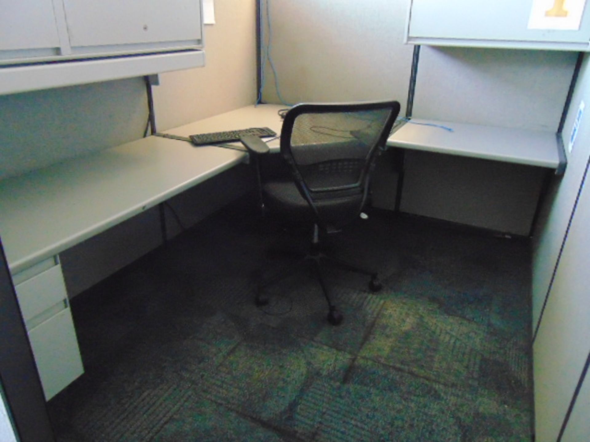 LOT OF OFFICE CUBICLES (located upstairs) - Image 4 of 9