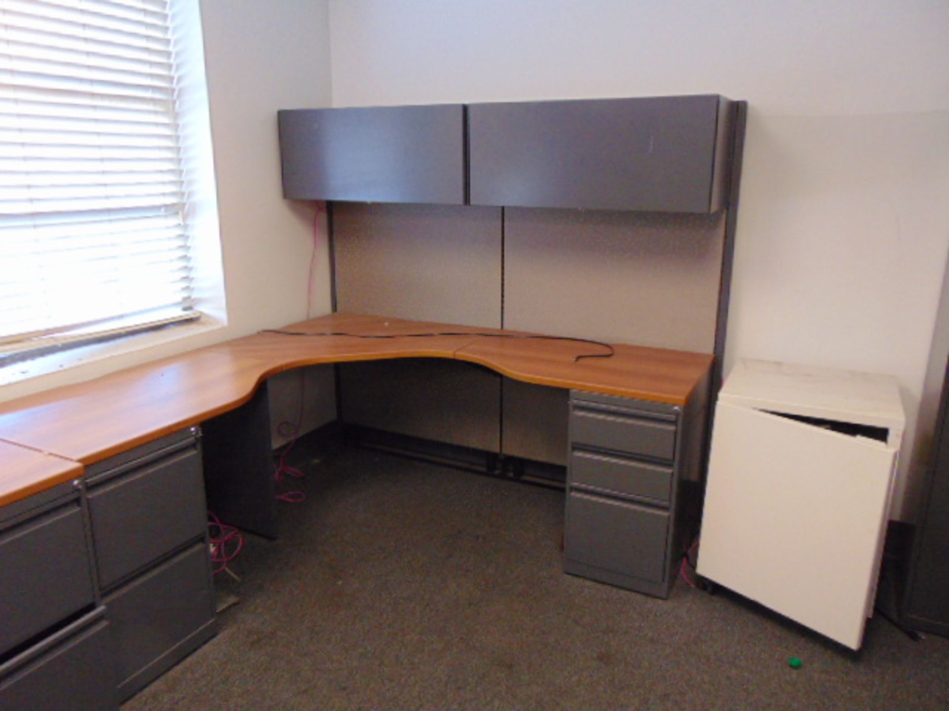LOT OF OFFICE CUBICLES - Image 9 of 12