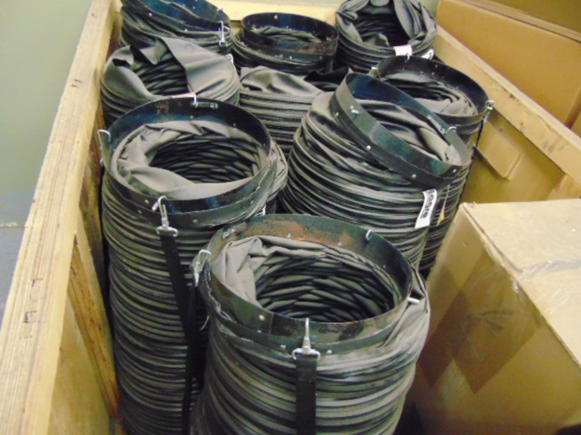 LOT CONSISTING OF: retractable fume extraction hoses & maintenance supplies, assorted (on thirty - Image 7 of 7