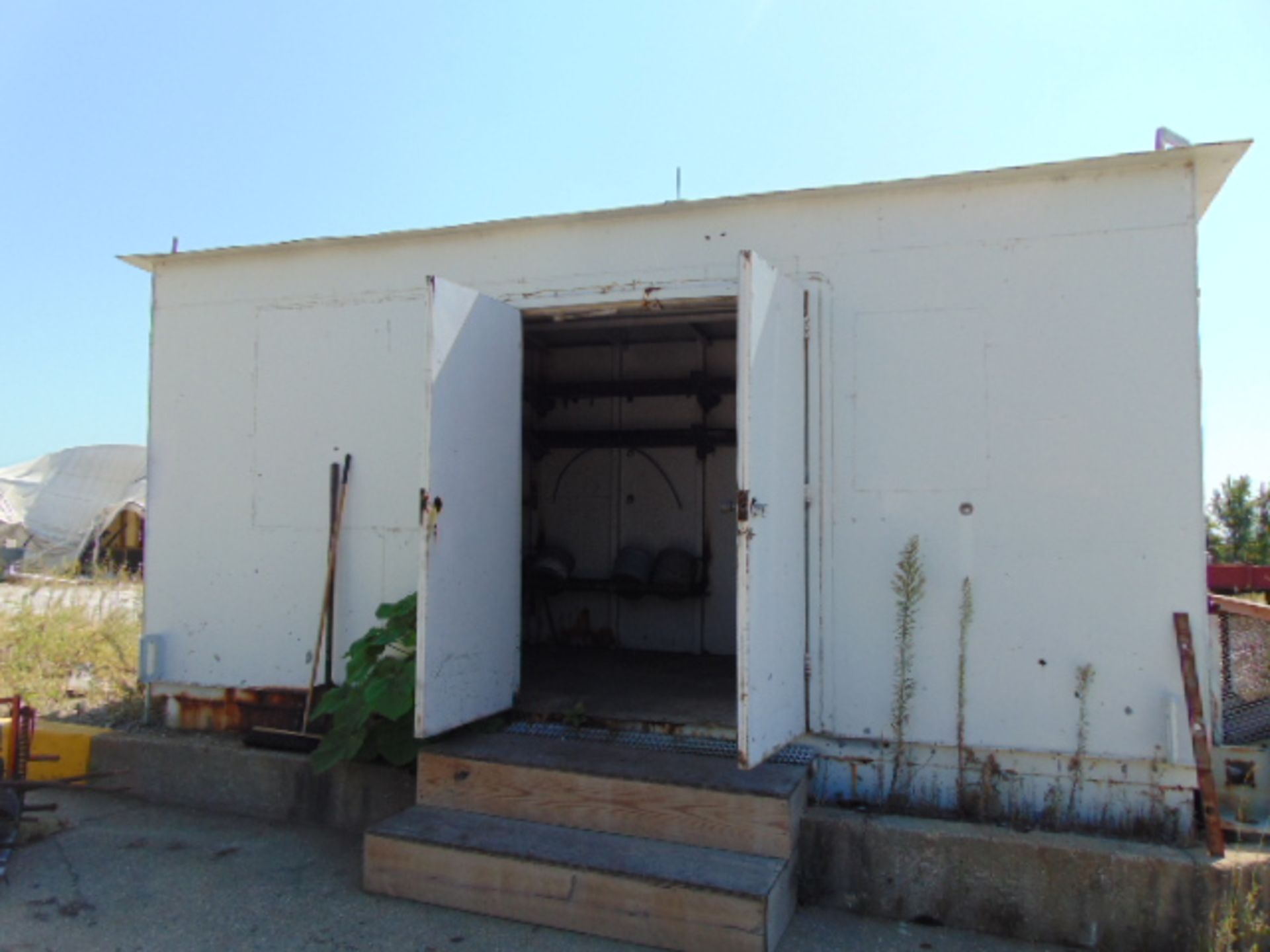 STEEL STORAGE BUILDING, 18' W. x 8' dp. X 8' T.