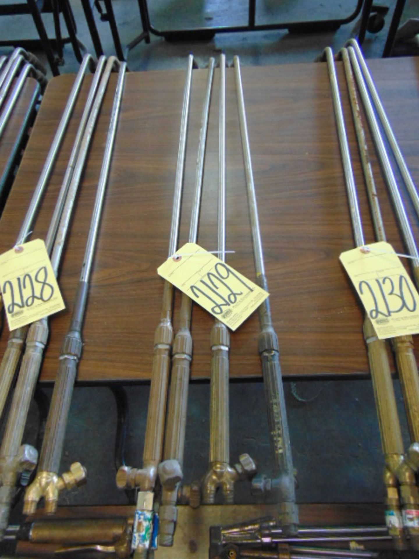 LOT OF HAND TORCHES (4), HARRIS