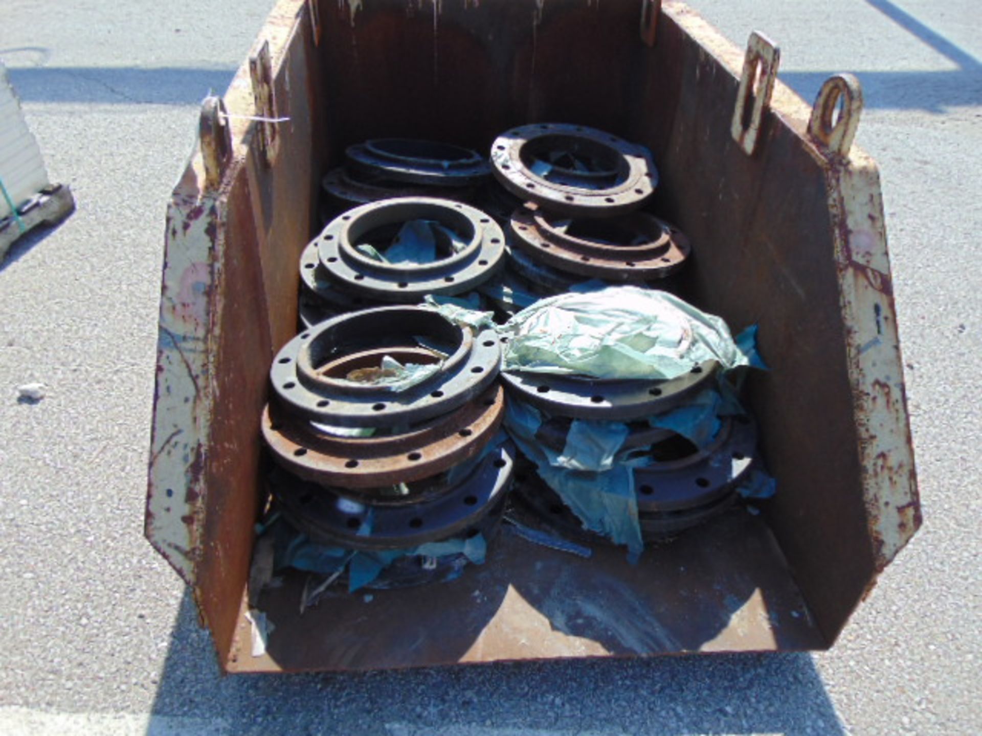 STEEL BIN, w/pipe flanges