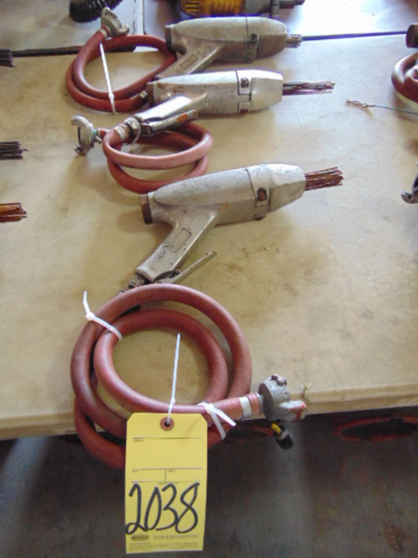 LOT OF PNEUMATIC NEEDLE SCALERS (3)