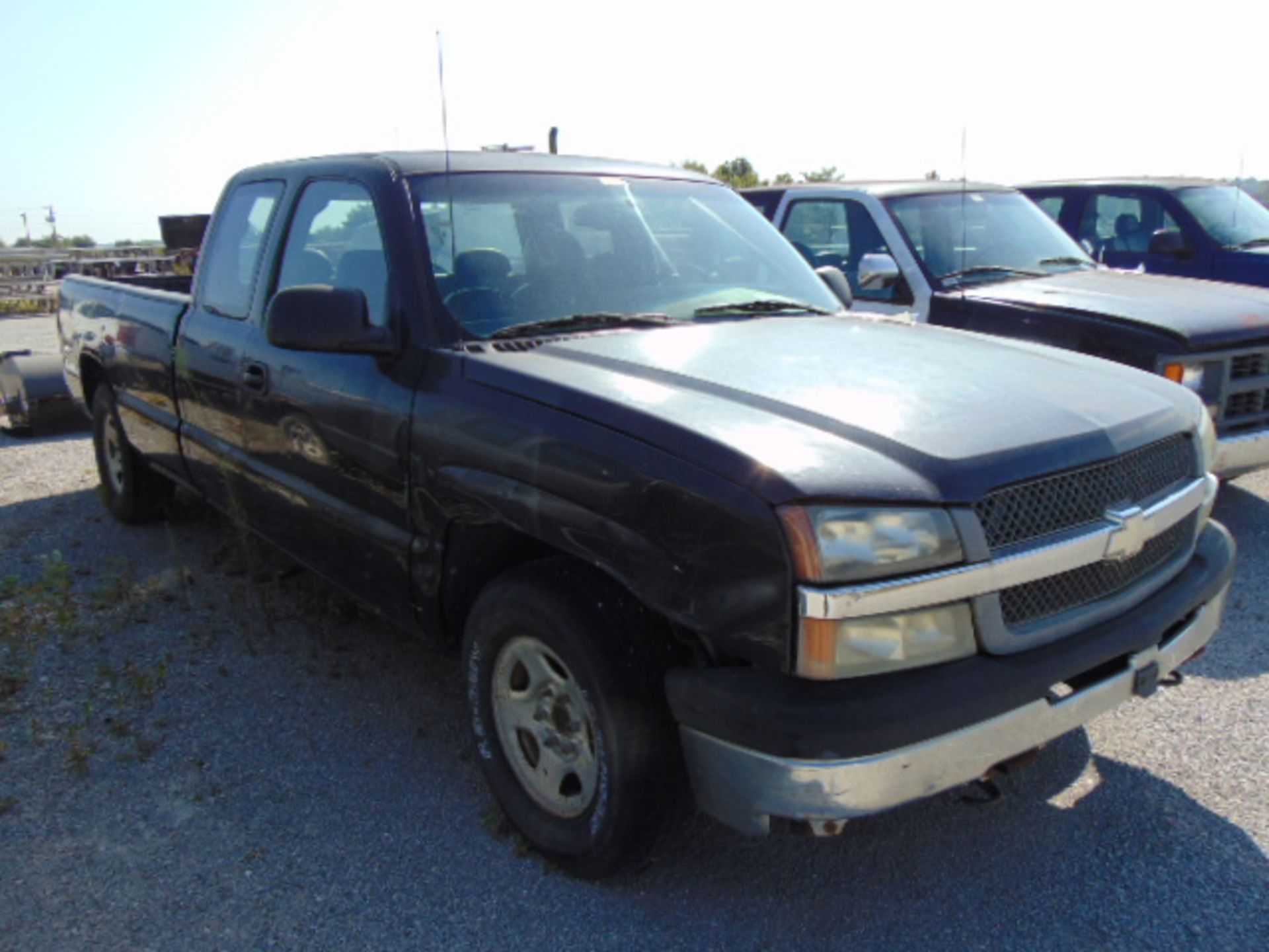 YARD PICKUP TRUCK, CHEVROLET 1500 (yard use only - no title) - Image 2 of 5