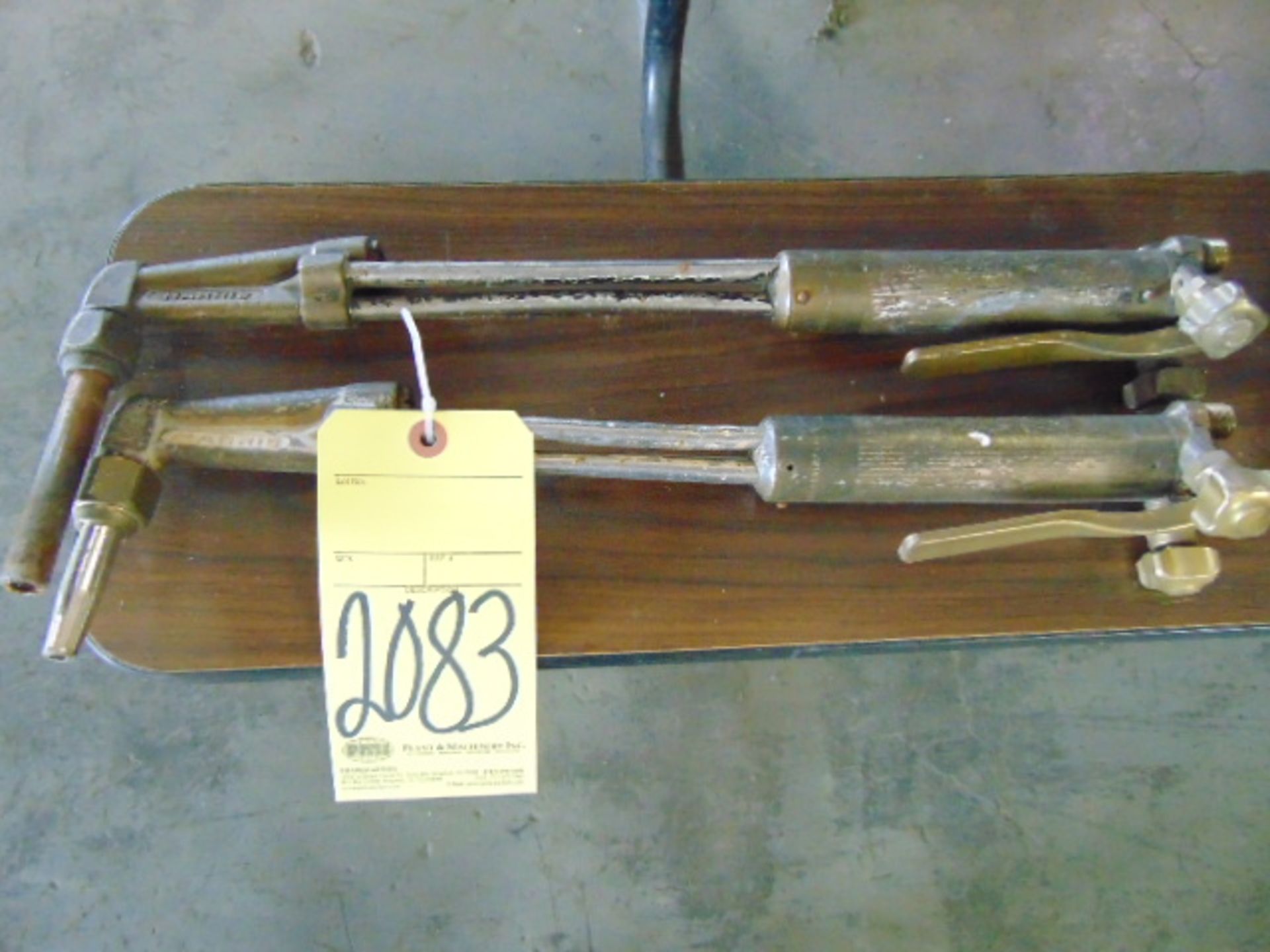 LOT OF CUTTING TORCHES (2), HARRIS