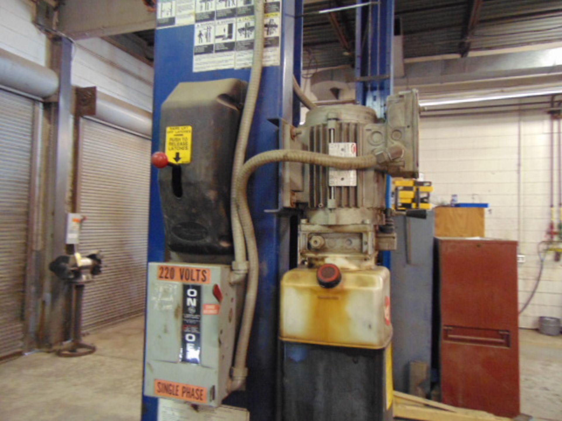 AIR OPERATED SHOP LIFT, ROTARY LIFT 12,000 LB. CAP. MDL. SP012N310, S/N AKE01J0021 - Image 5 of 6