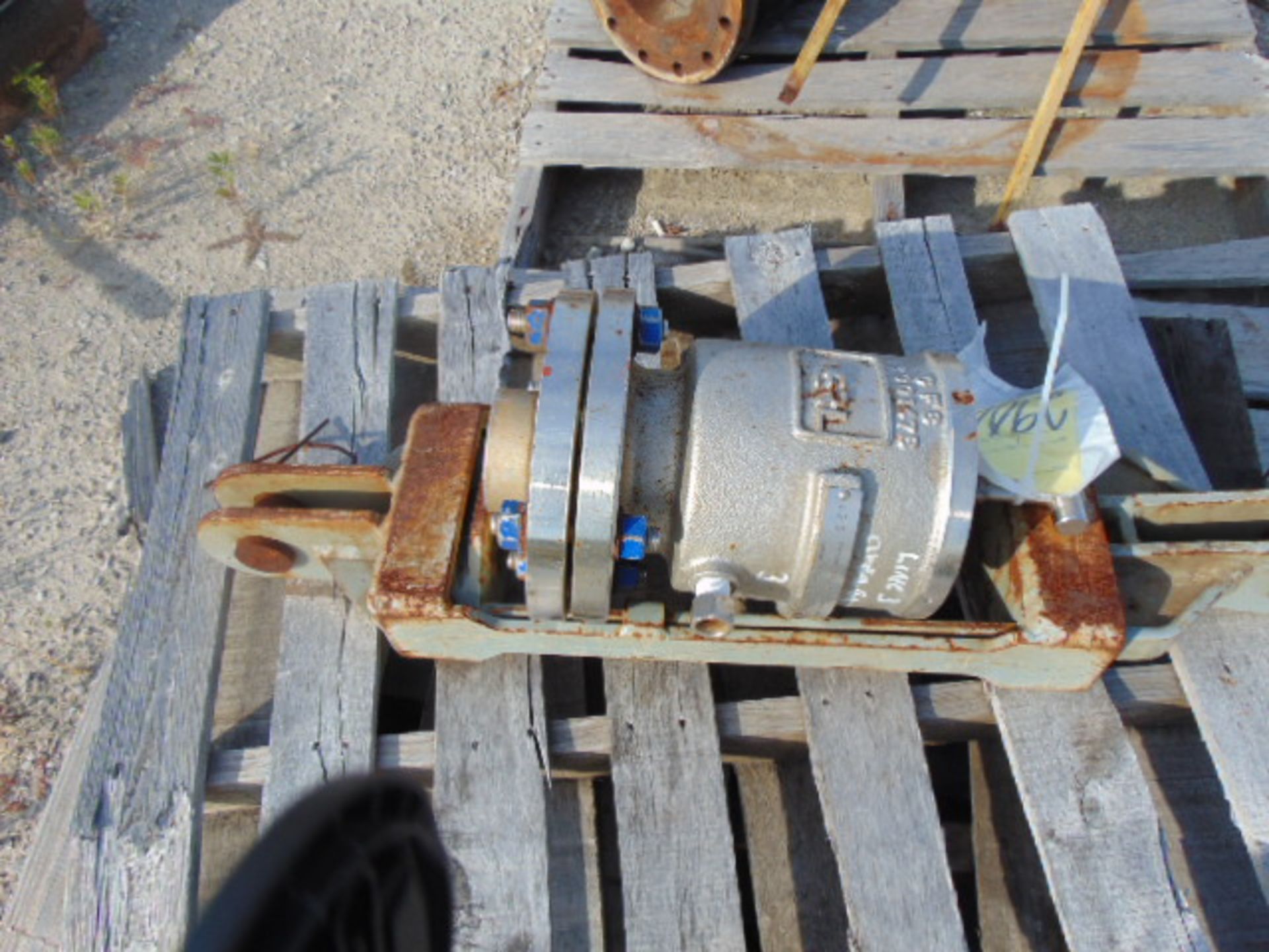 LOT CONSISTING OF: valves & misc., assorted (on four skids) - Image 2 of 5