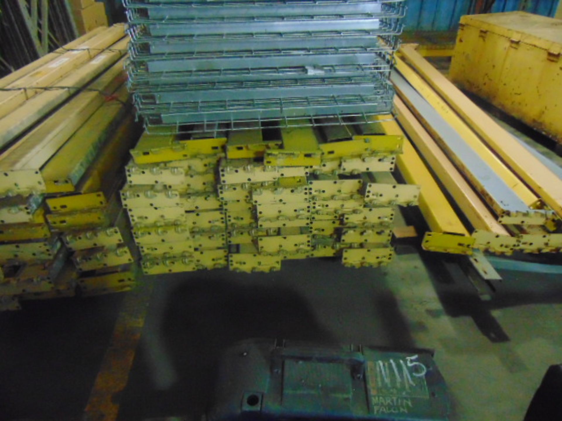 LOT OF PALLET RACK: (22) 10' x 3' uprights, approx.(80) 10' cross beams, wire mesh decking - Image 4 of 6