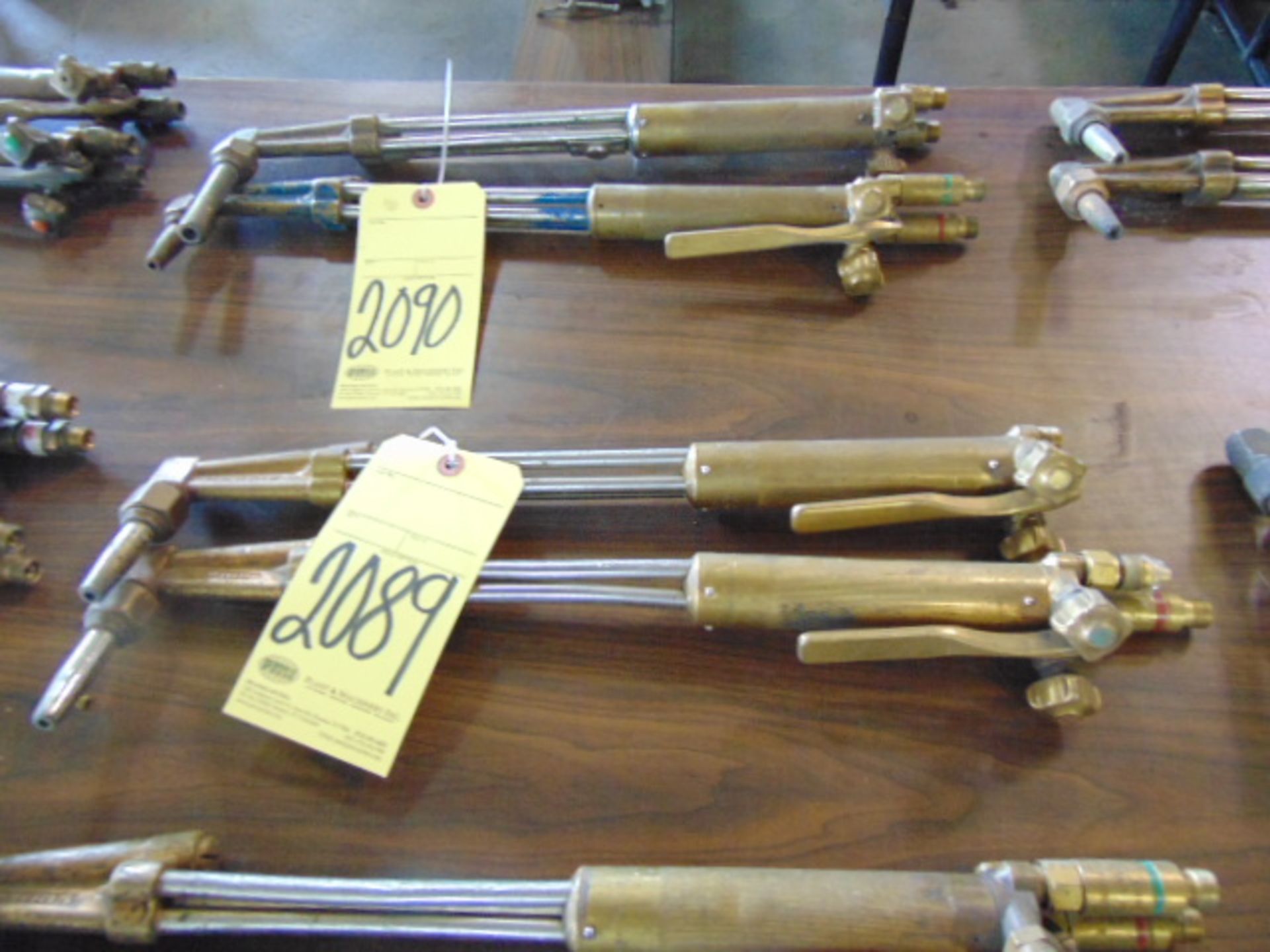 LOT OF CUTTING TORCHES (2), HARRIS