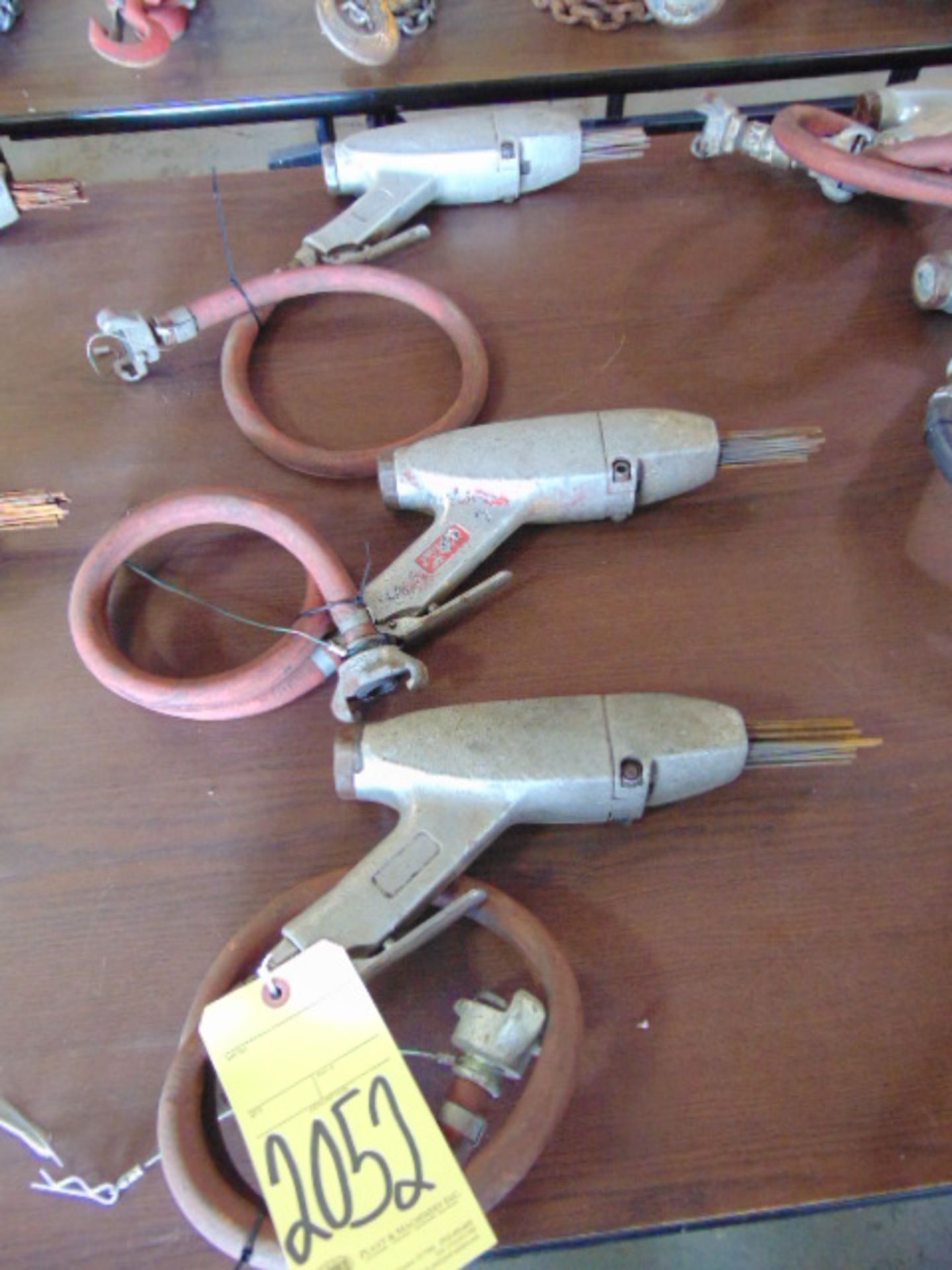 LOT OF PNEUMATIC NEEDLE SCALERS (3)