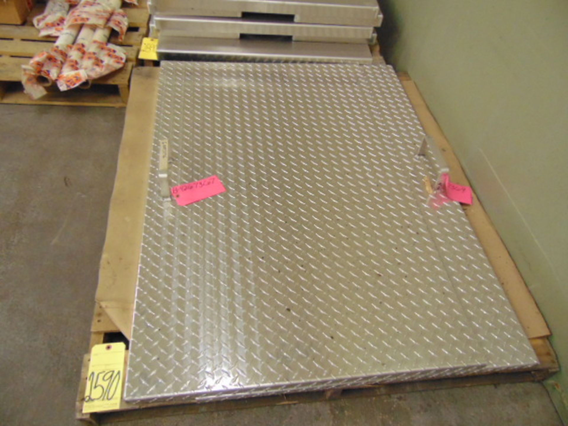 LOT CONSISTING OF: aluminum covers & misc., assorted (on six skids) - Image 2 of 5