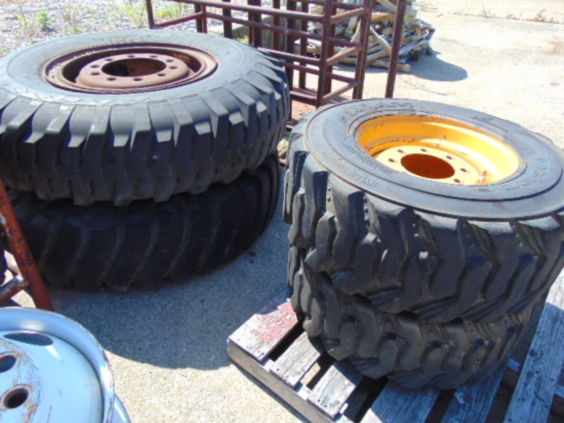 LOT CONSISTING OF: tires & rims, w/(3) racks, assorted - Image 3 of 3