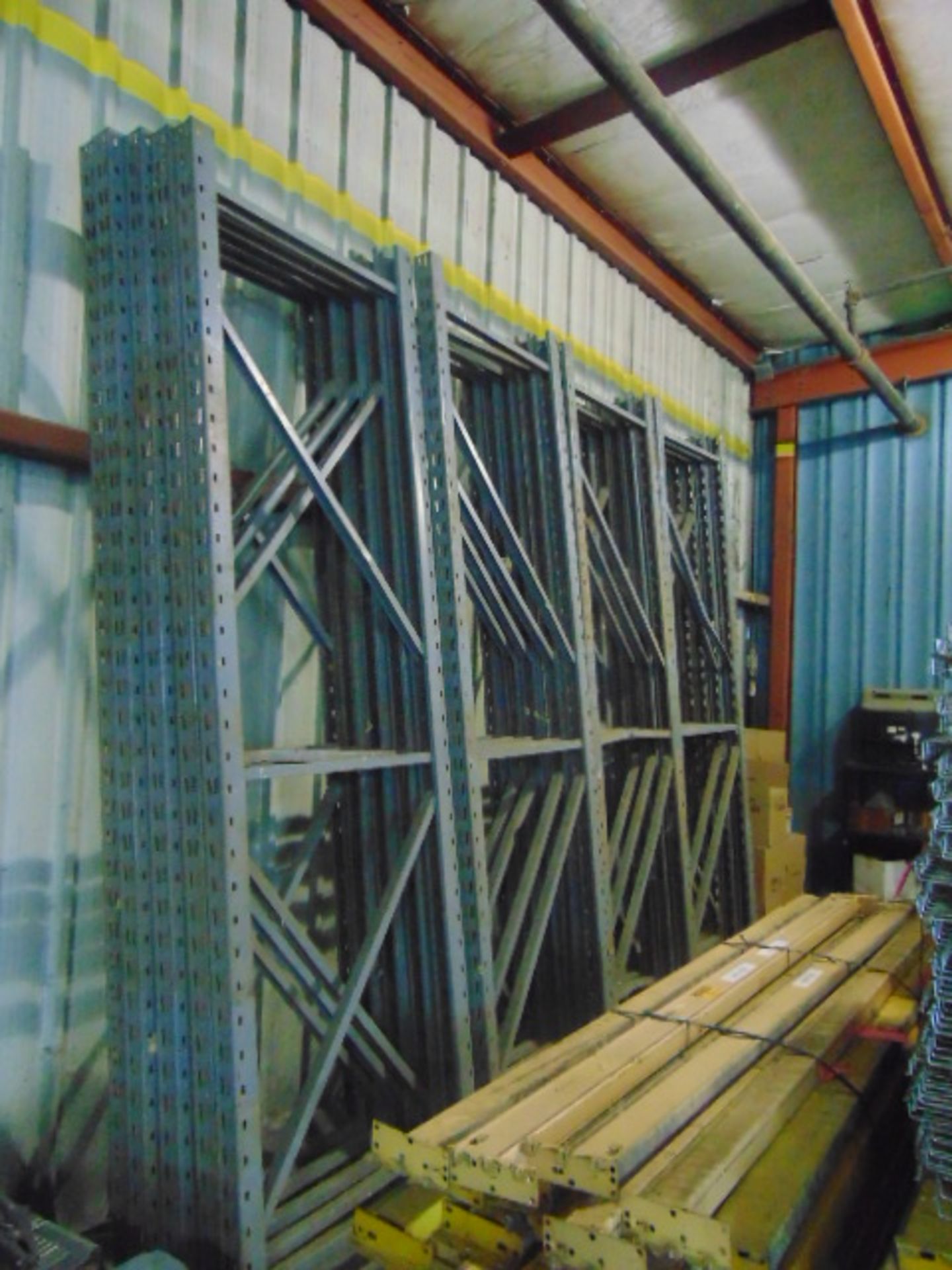 LOT OF PALLET RACK: (22) 10' x 3' uprights, approx.(80) 10' cross beams, wire mesh decking - Image 2 of 6