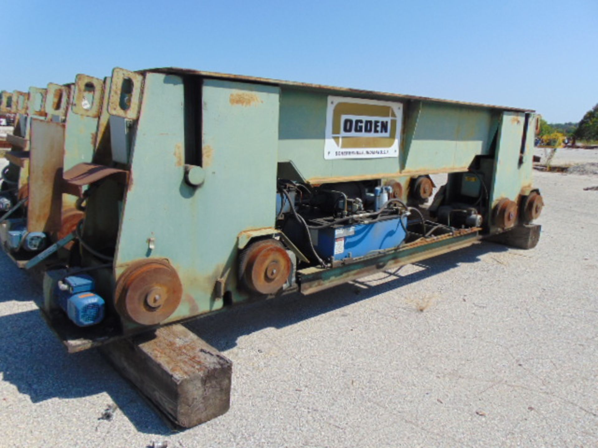 LOT OF MATERIAL MOVERS, OGDEN, dual drive, wheels, H.D. - Image 15 of 21