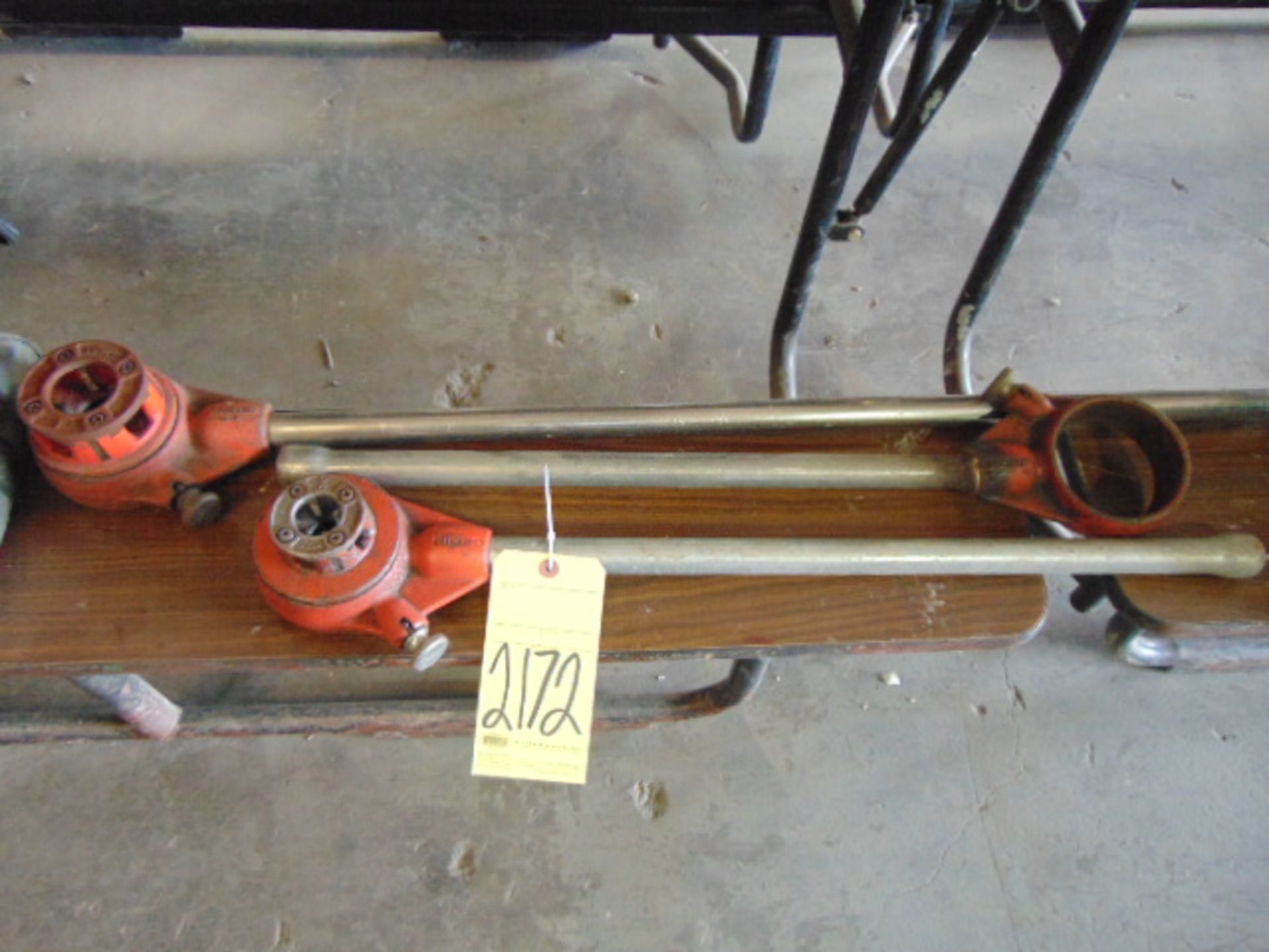 LOT OF PIPE THREADERS (3)