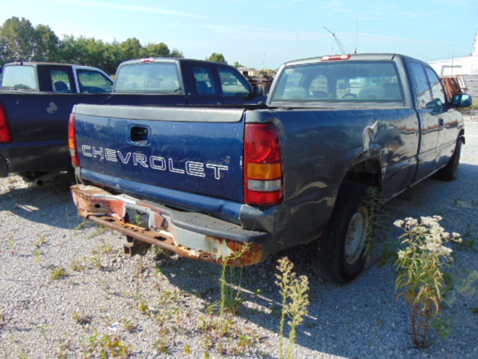 YARD PICKUP TRUCK, CHEVROLET 1500 (yard use only - no title) - Image 3 of 5