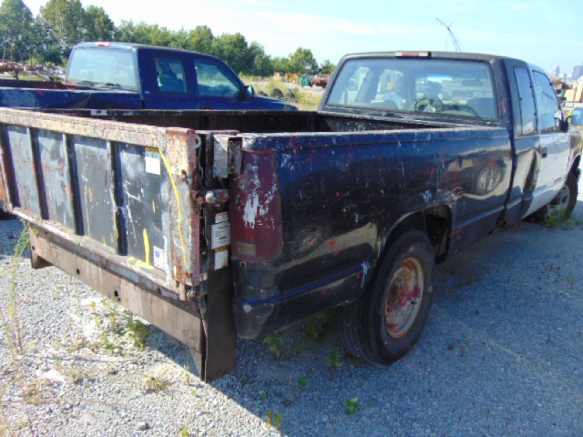 YARD PICKUP TRUCK, CHEVROLET 2500 (yard use only - no title) - Image 3 of 5