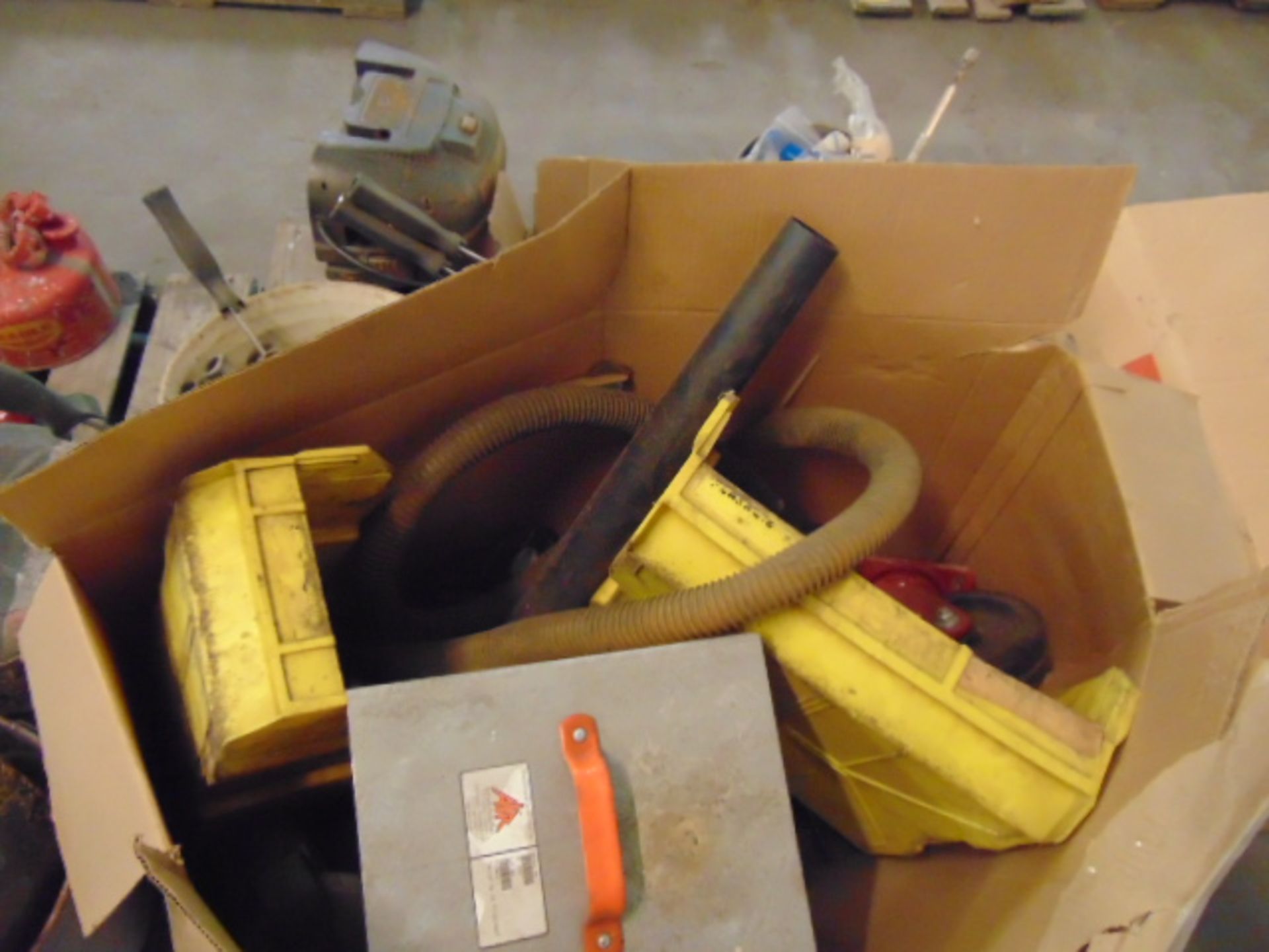 LOT OF MAINTENANCE SUPPLIES, assorted (on five skids) - Image 5 of 6