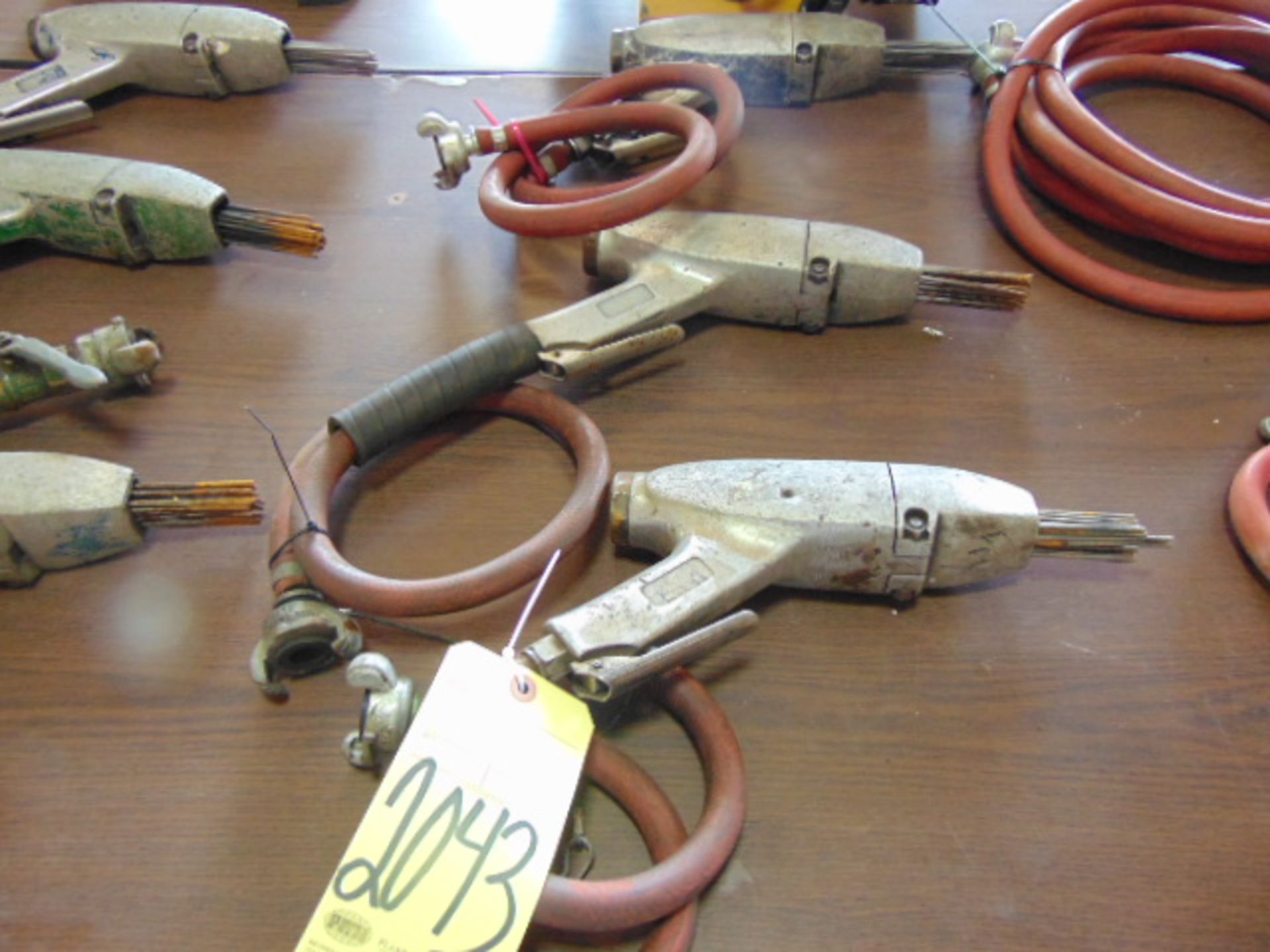 LOT OF PNEUMATIC NEEDLE SCALERS (3)