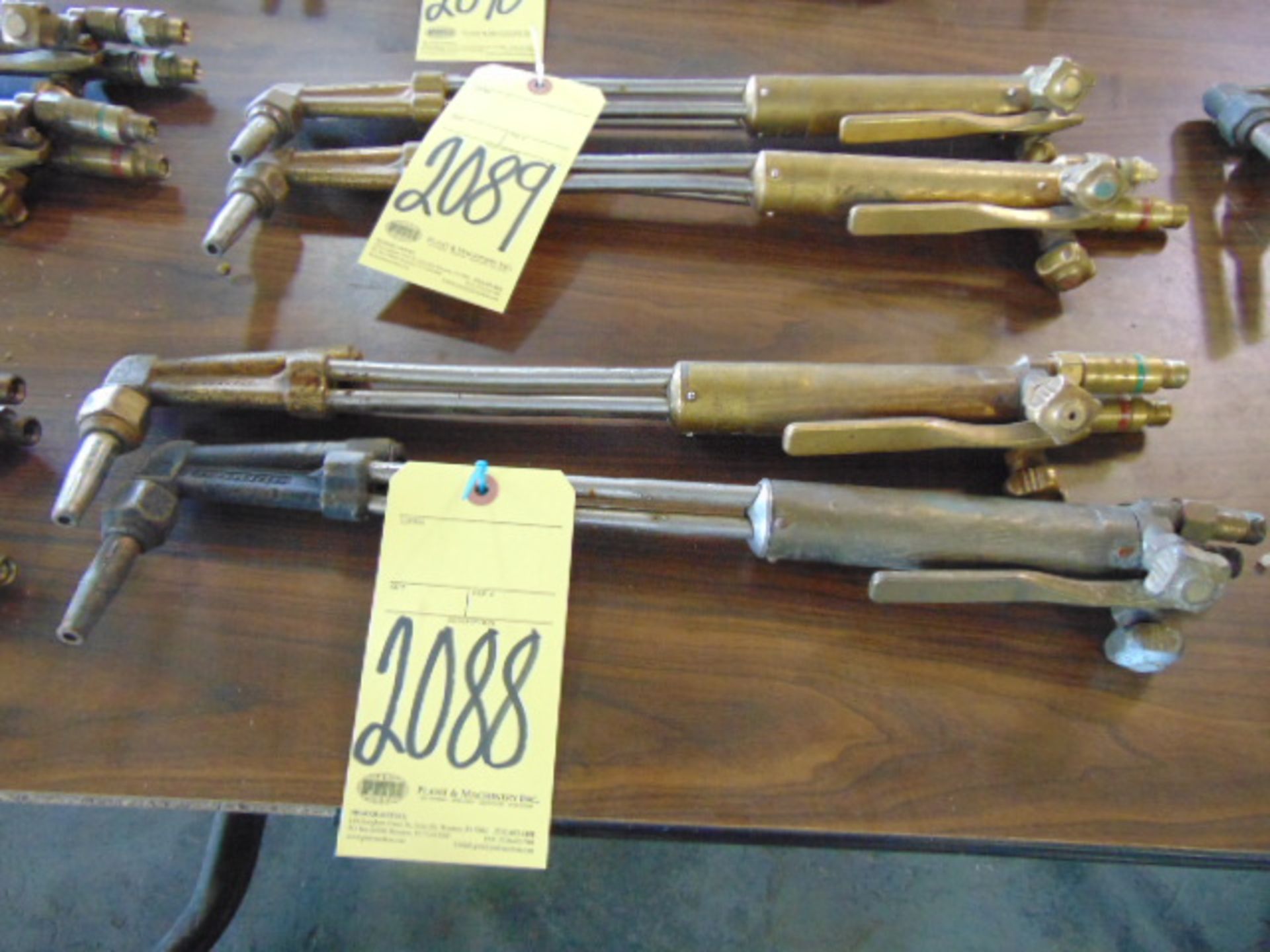LOT OF CUTTING TORCHES (2), HARRIS