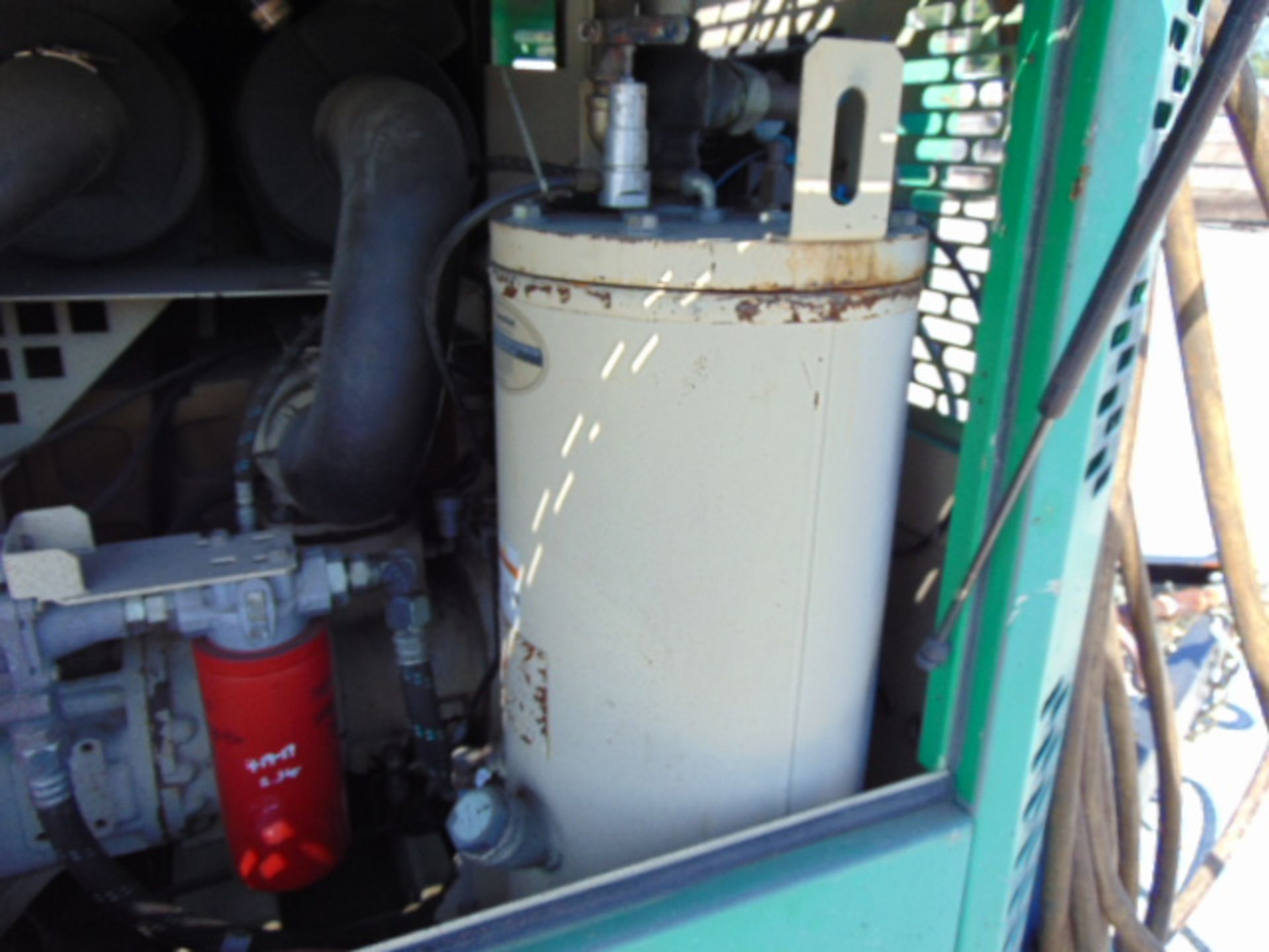 PORTABLE AIR COMPRESSOR, INGERSOLL-RAND MDL. XP375W0U7, new 2006, Doosan diesel engine, sgl. axle, - Image 5 of 6