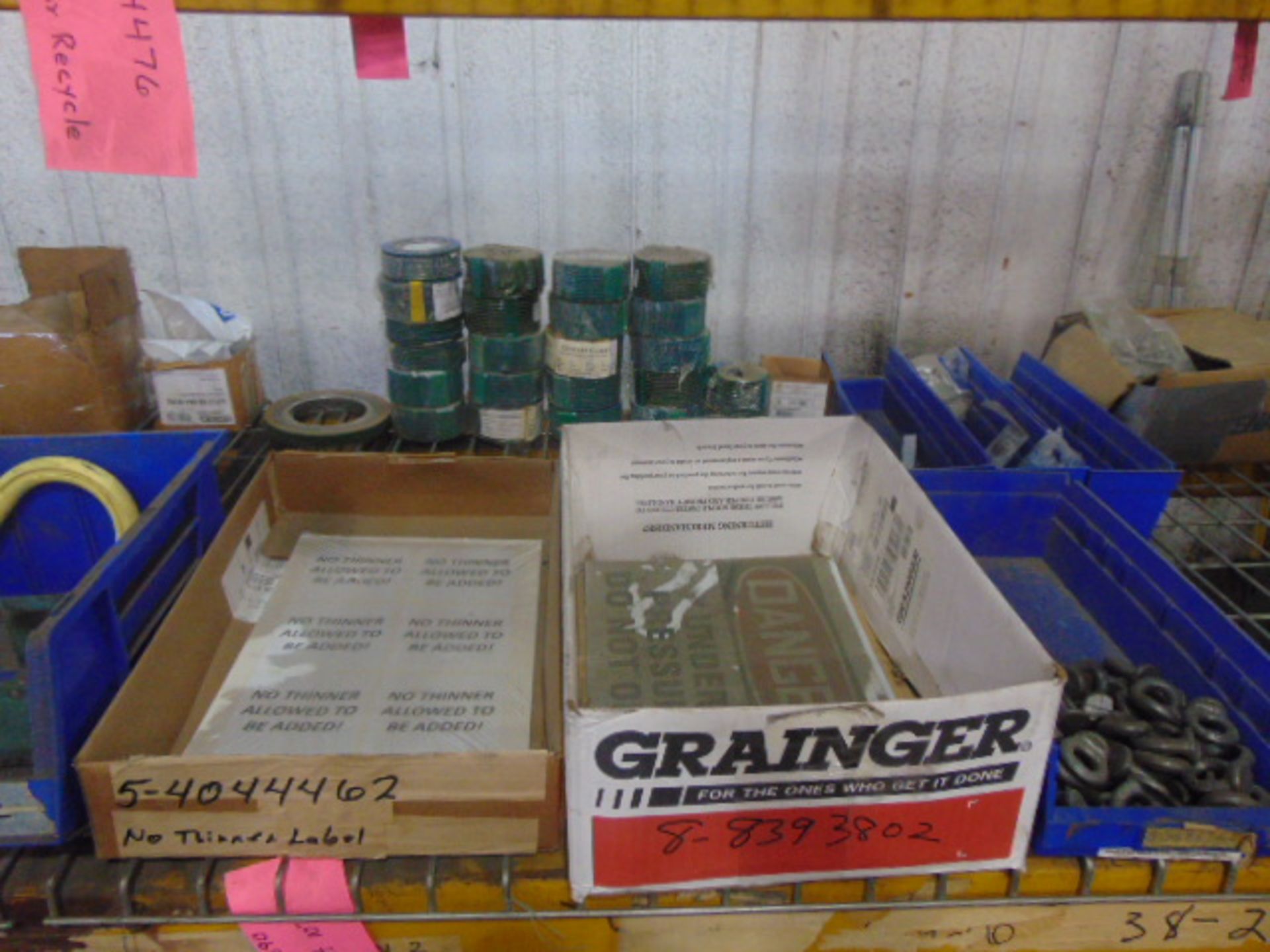 LOT CONSISTING OF: pipe fittings & gaskets, assorted (in three sections pallet racking) - Image 3 of 11