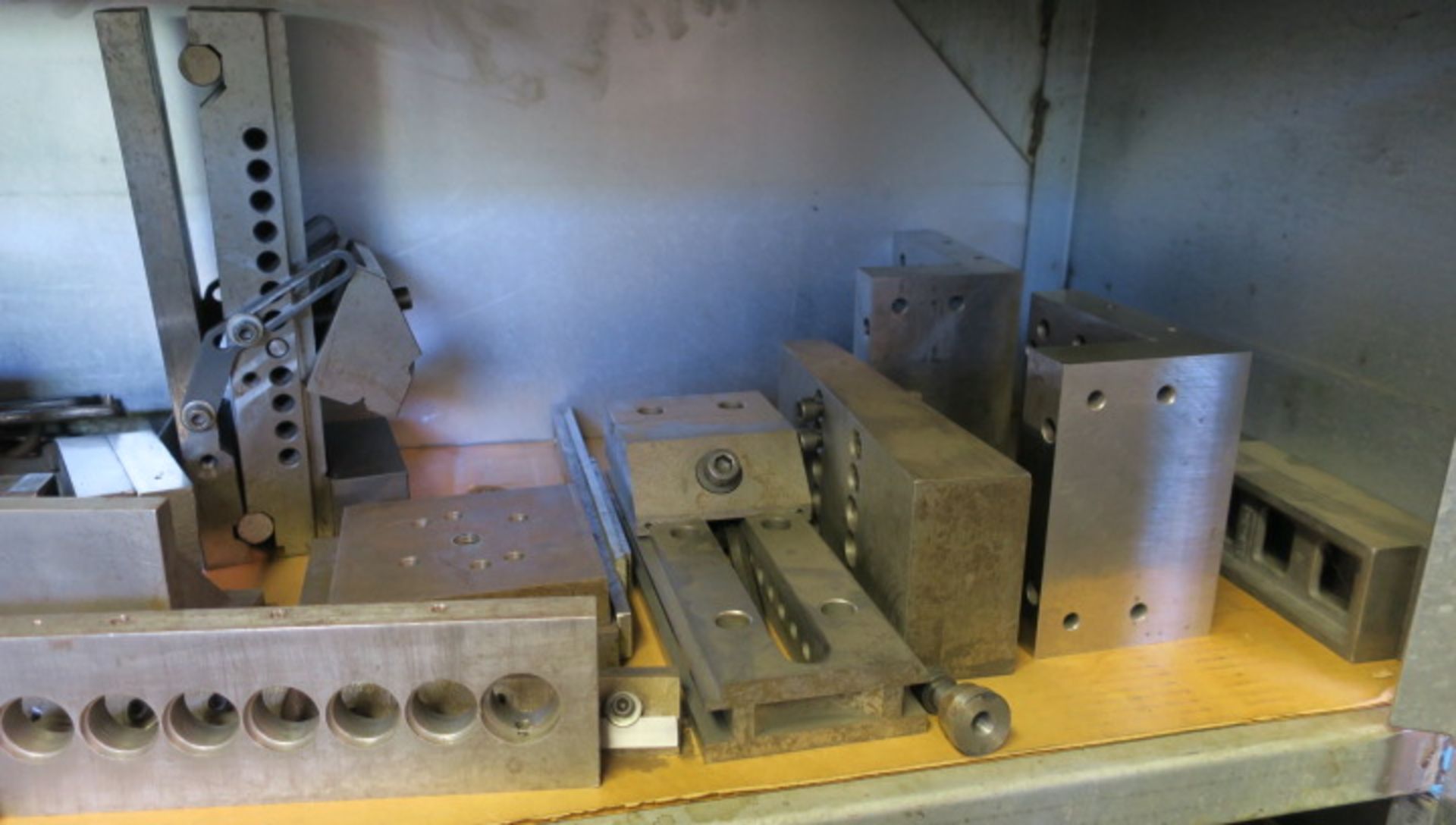 LOT CONSISTING OF: assorted grinding accessories, drill grinder & punch grinder, including precision - Image 5 of 8