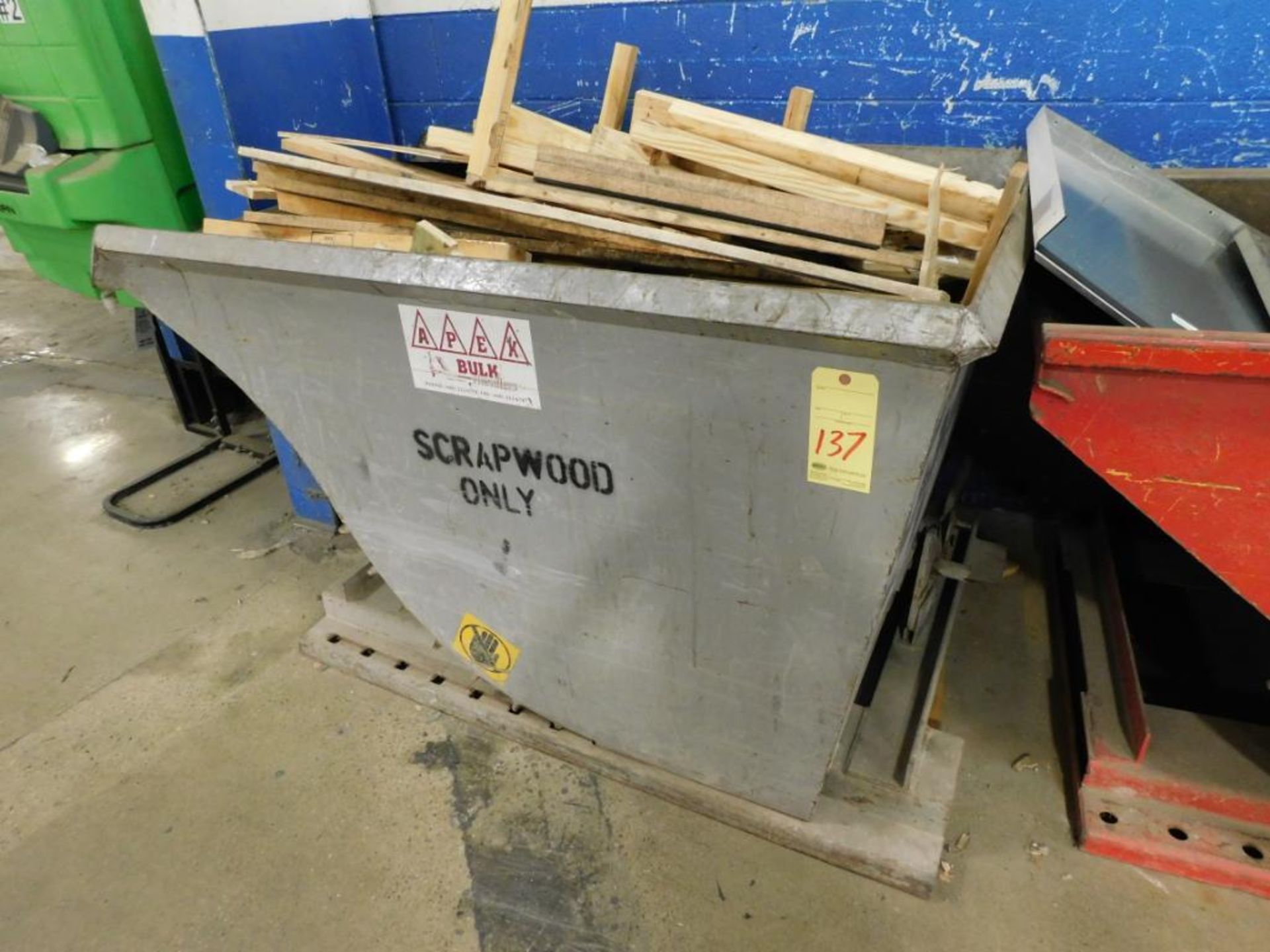 SELF DUMPING SCRAP HOPPER, 1 yd.