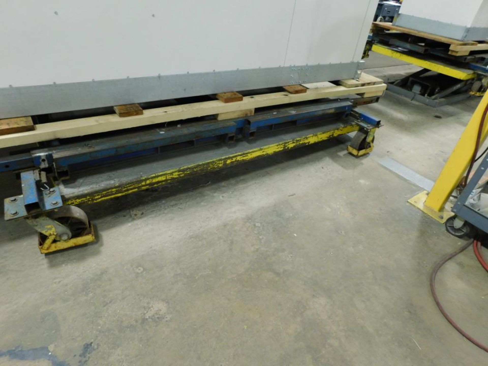 ELECTRIC HYDRAULIC LIFT TABLE, 6,000 lb. cap., 48" x 96"