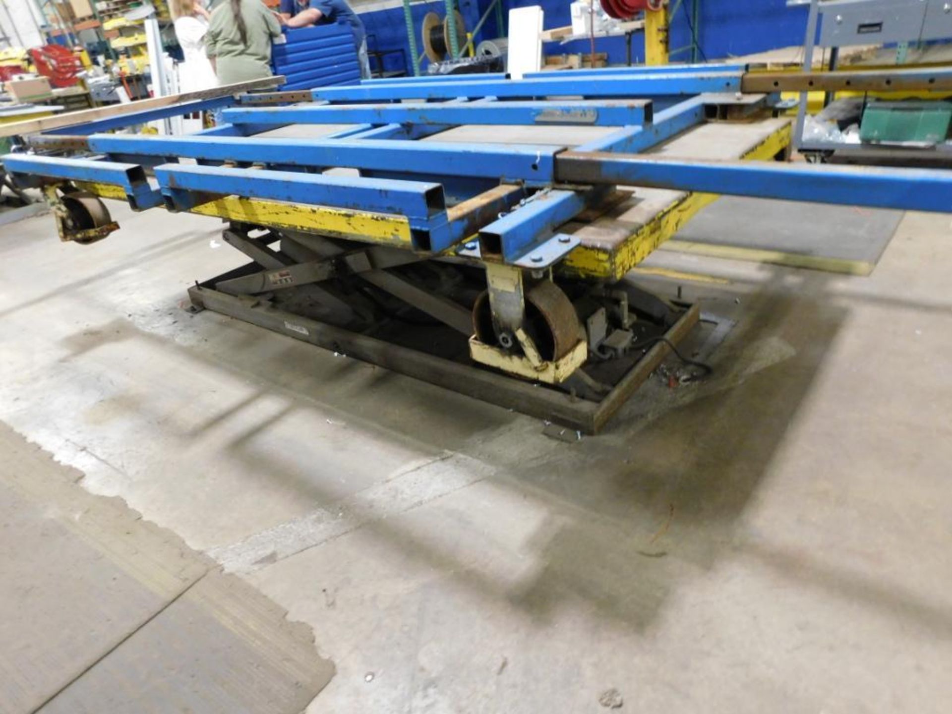 ELECTRIC HYDRAULIC LIFT TABLE, large