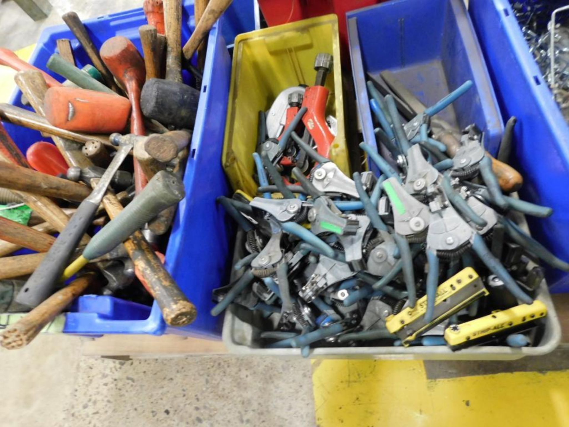 LOT CONSISTING OF: wire strippers, mallets, Allen wrenches, clamps, suction lifters (on one pallet) - Image 2 of 2