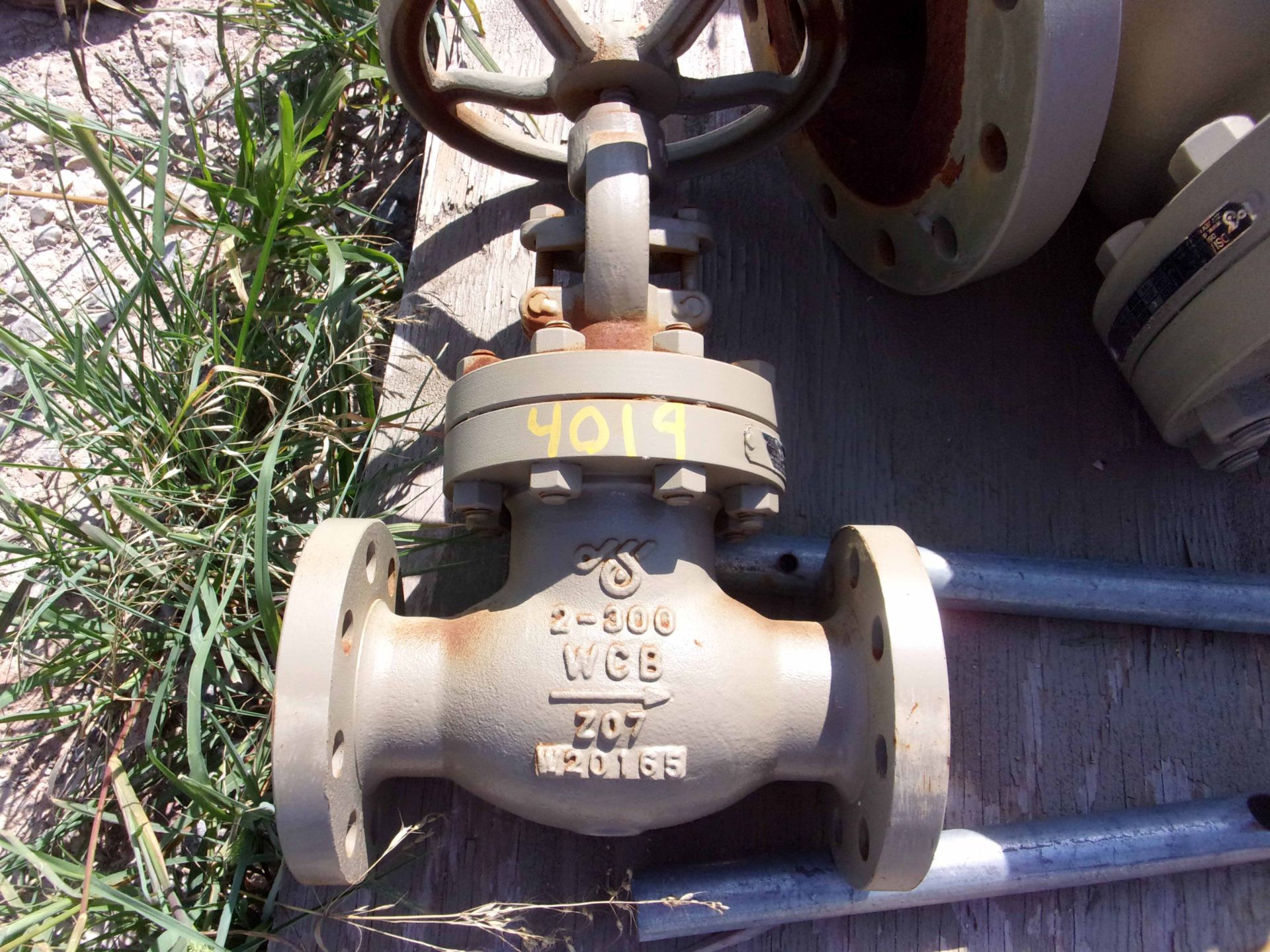 LOT CONSISTING OF: (APPROX. 3) VALVE GLOBE,2",300#,RF,OS&Y,HANDWHEEL OPERATED,BOLTED BONNET,BODY: